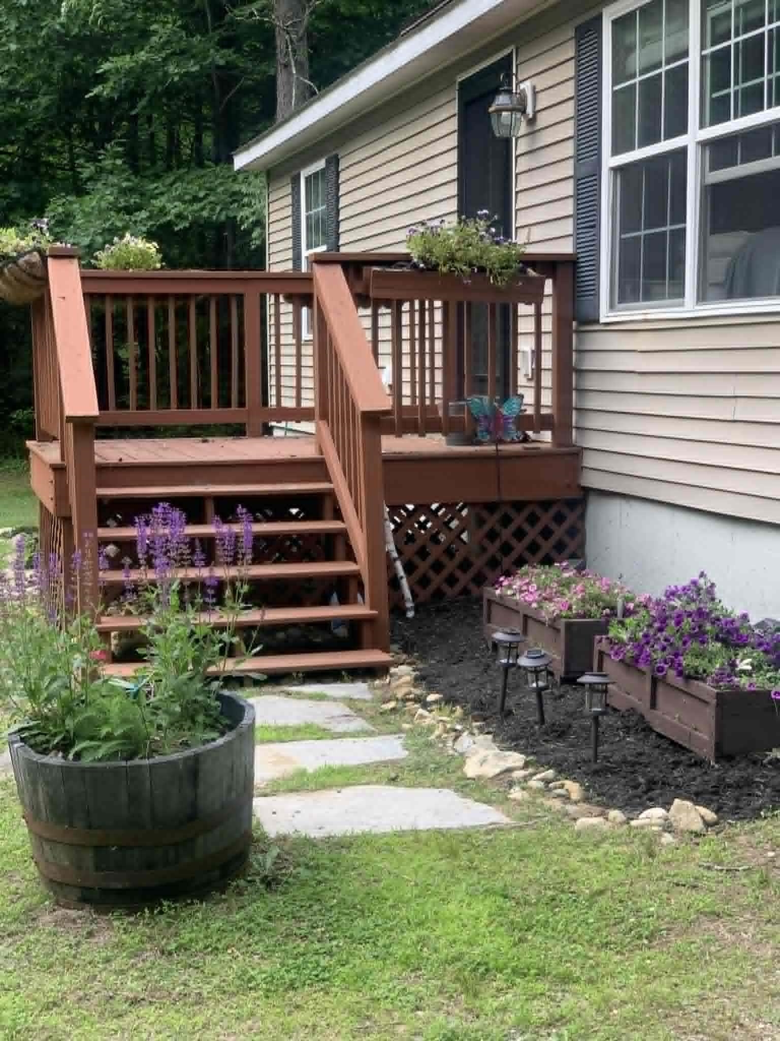 22 Deans Ldg, Chesterfield, NH 03443