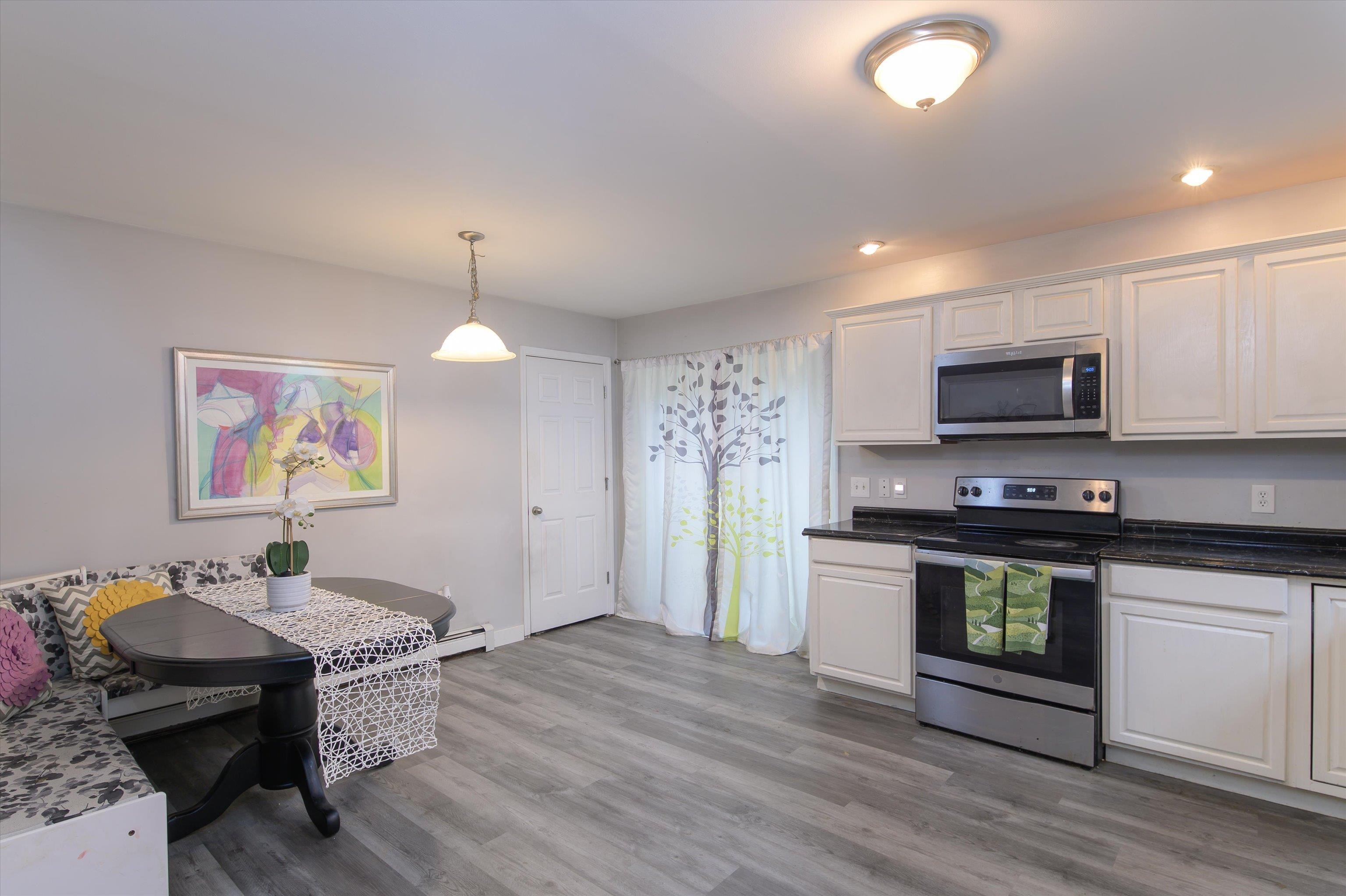 22 Deans Ldg, Chesterfield, NH 03443