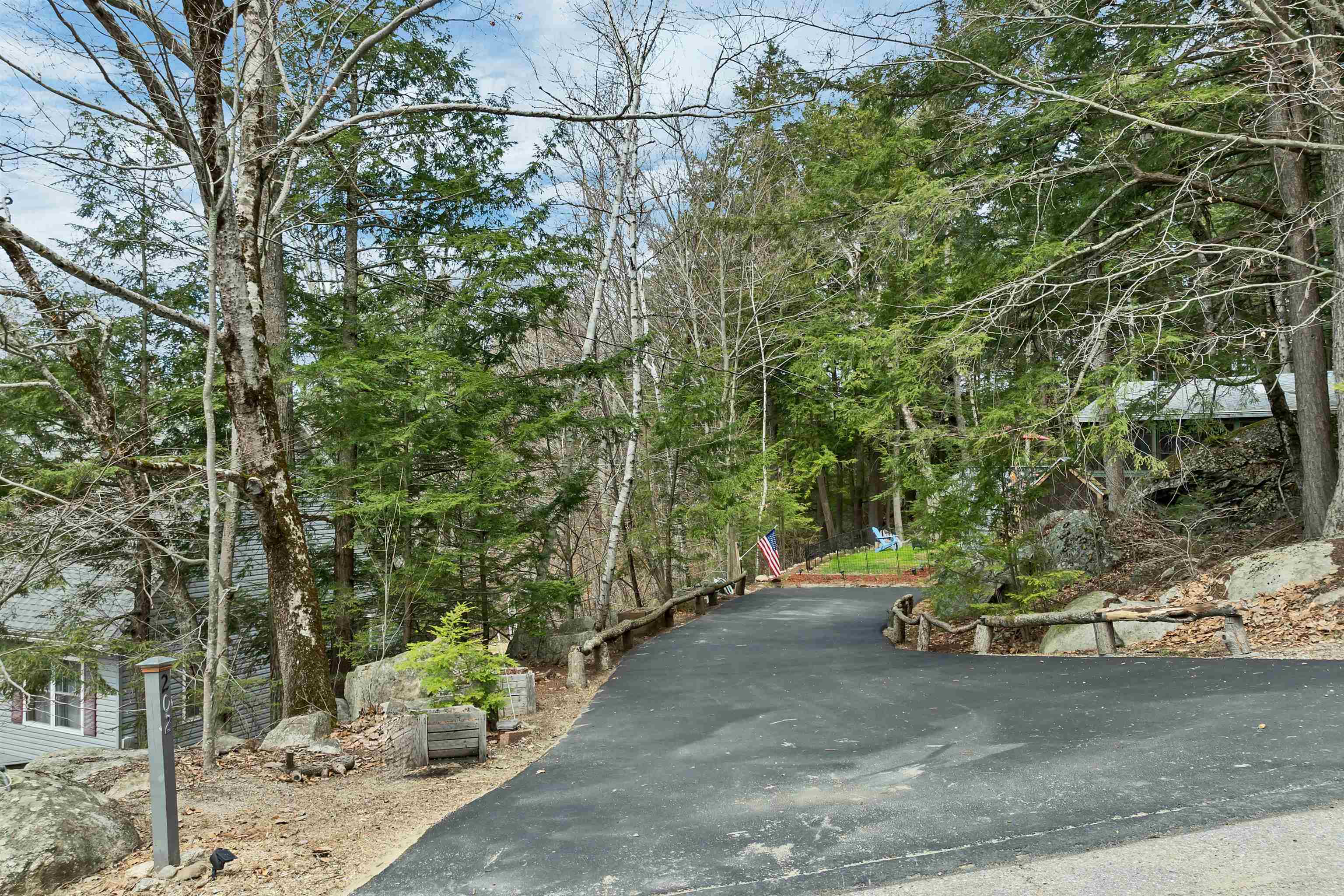 202 Alton Shores Rd, Alton, NH 03810