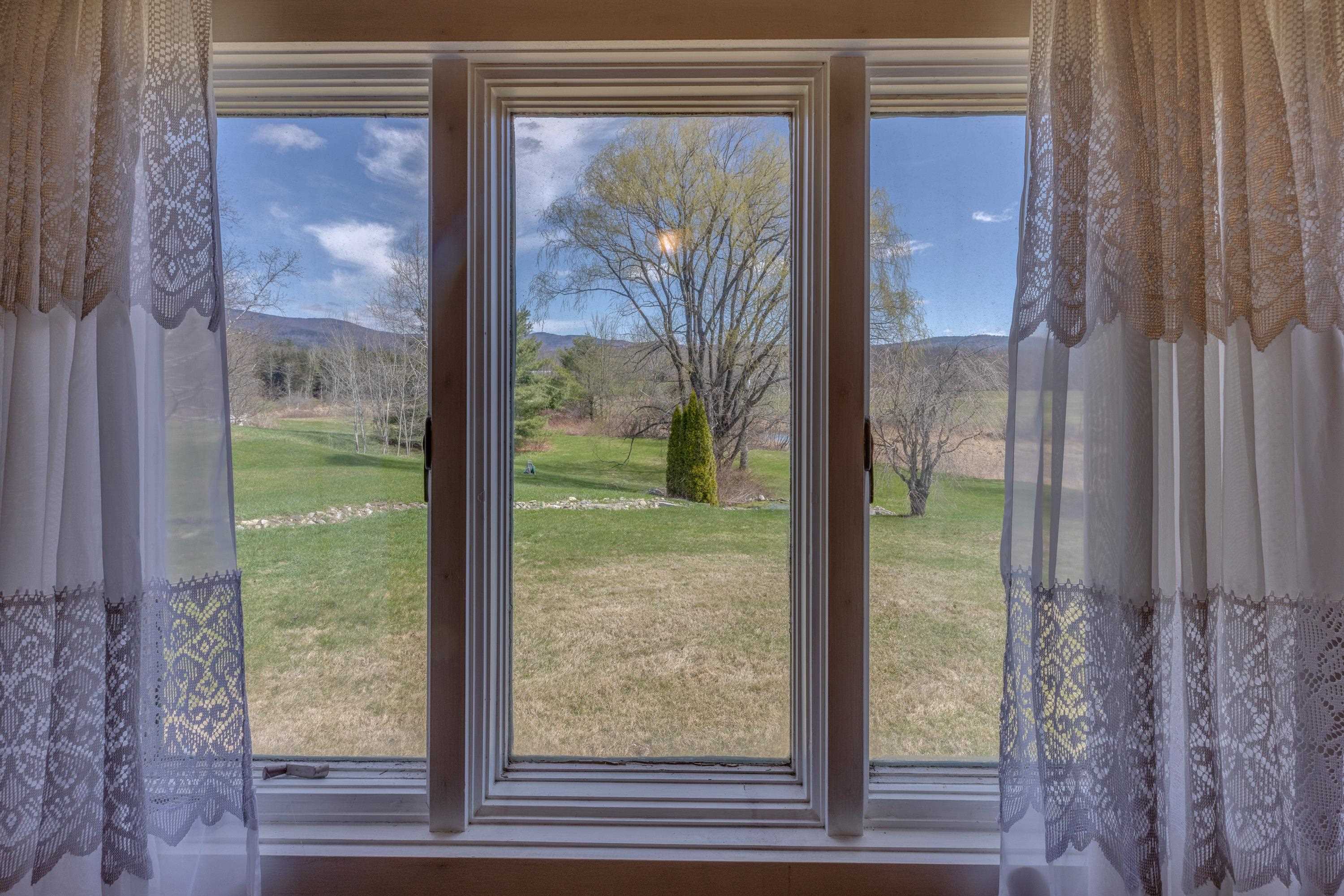 872 Tenney Mountain Hw, Plymouth, NH 03264