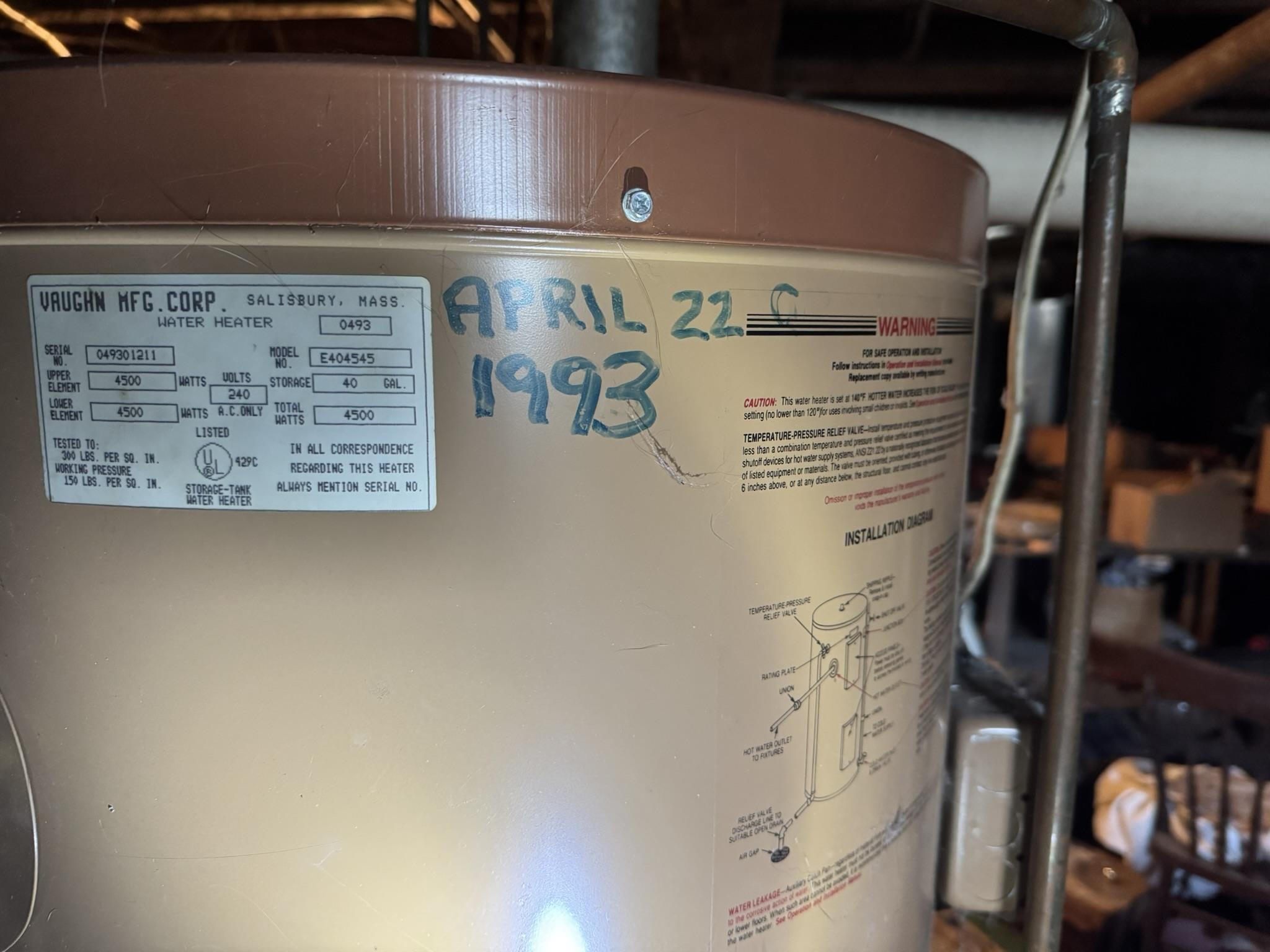 66 Winter St, Newport, NH 03773