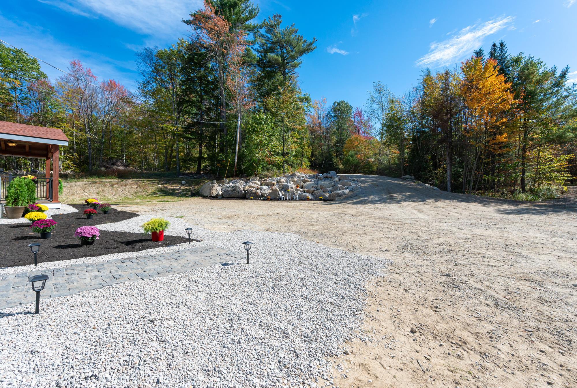 Circular Driveway 25116412