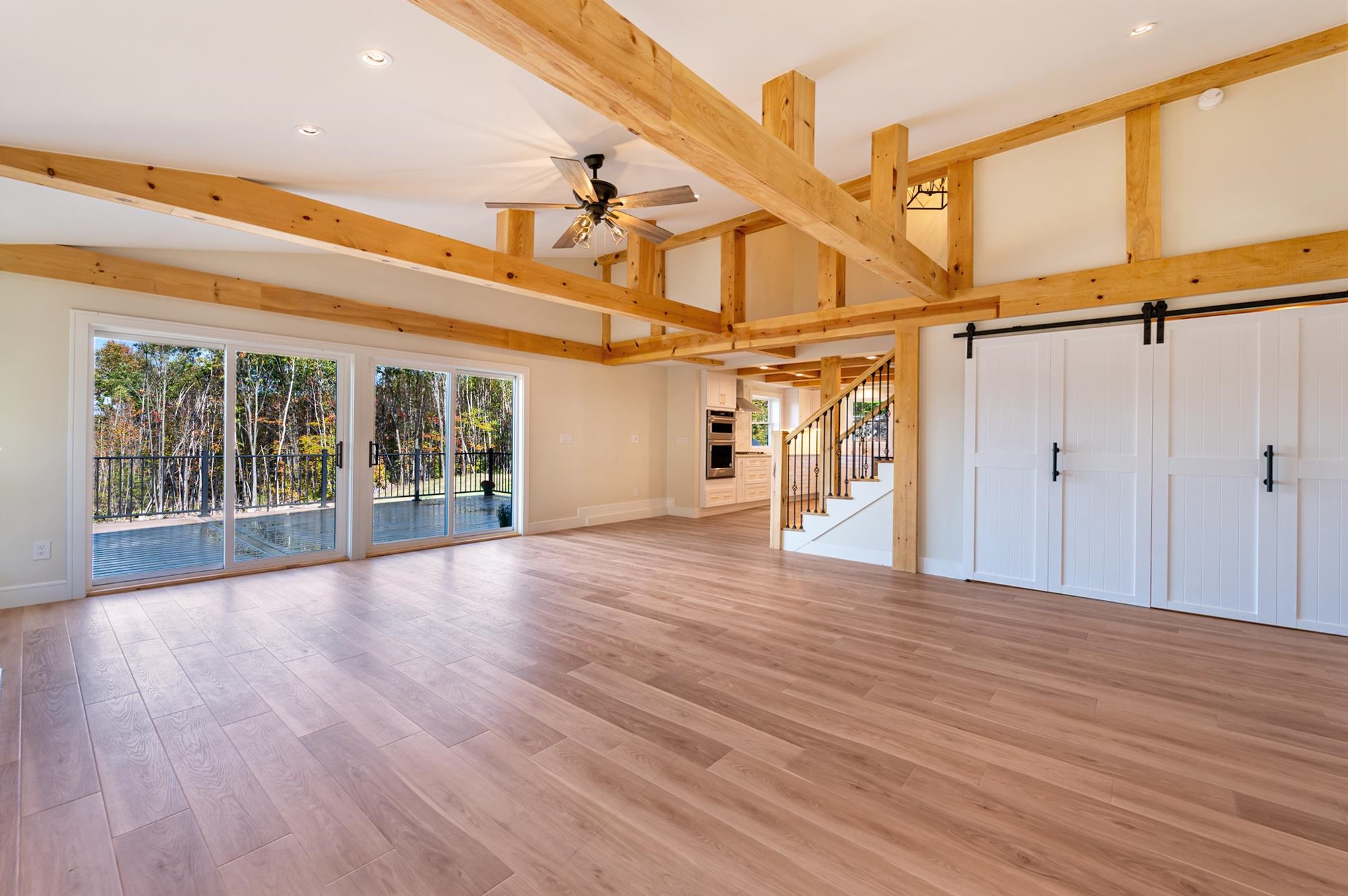 Open Concept Family Room 25116373