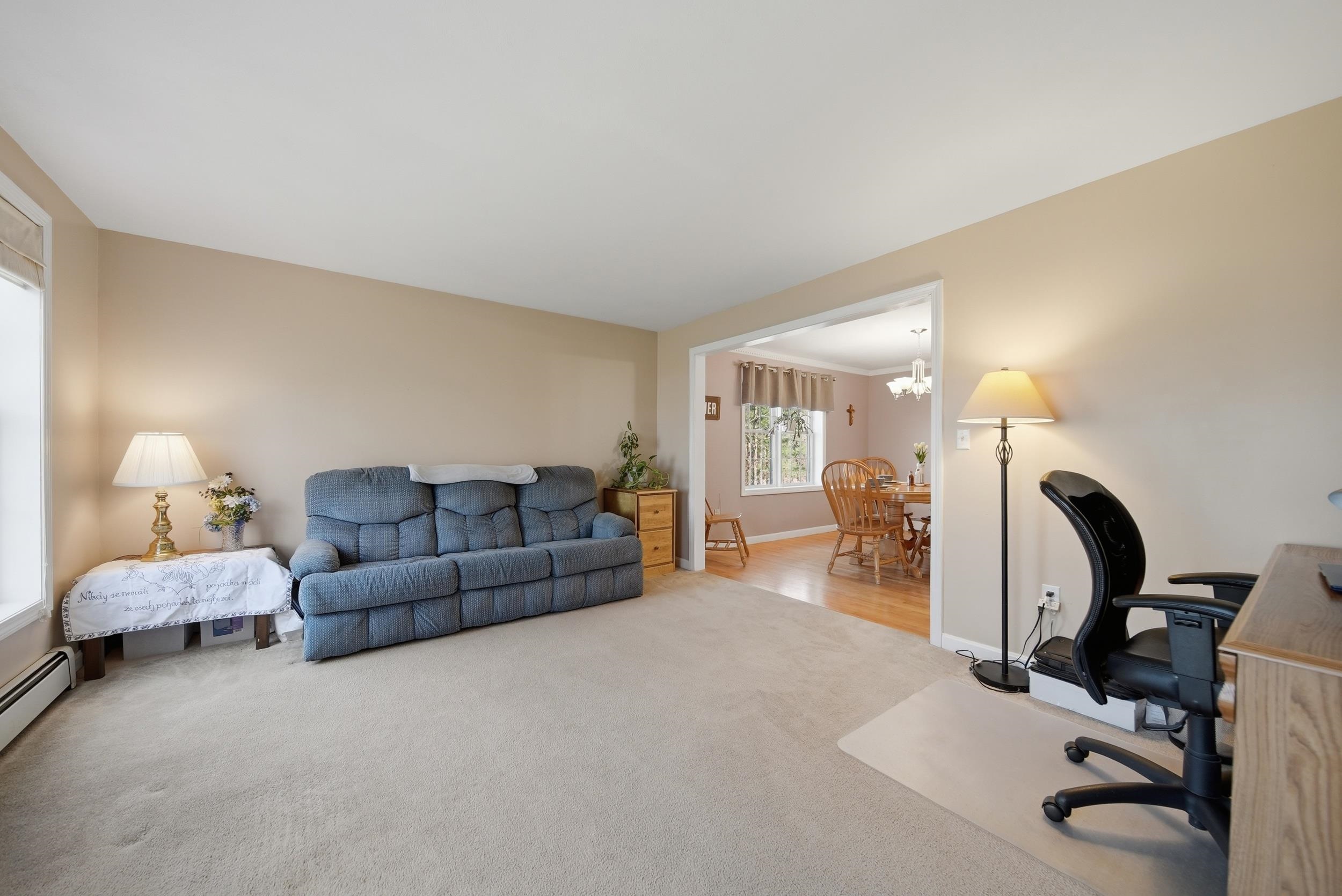 10 Virginia Ct, Hooksett, NH 03106