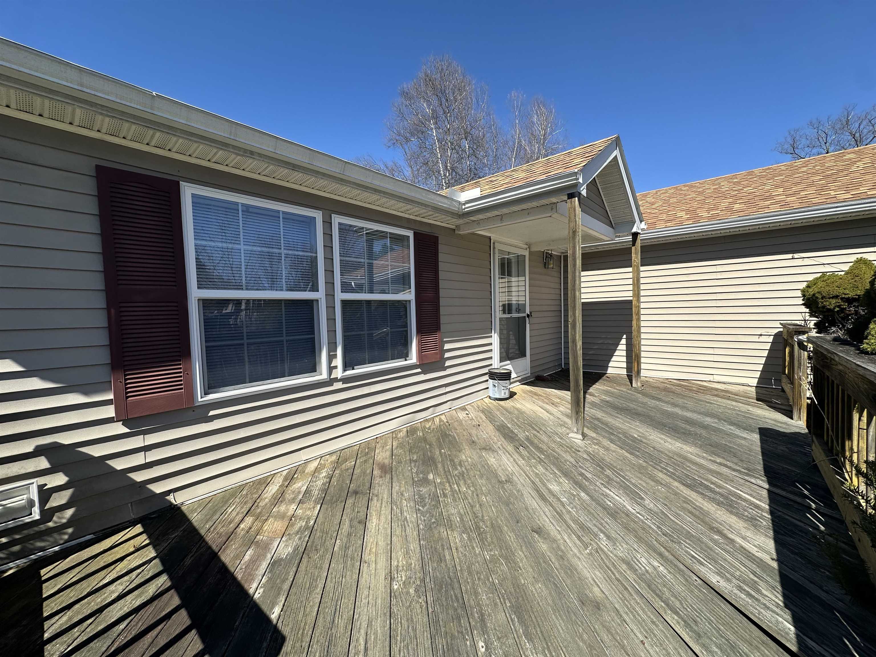 41 Magnolia Ln, Belmont, NH 03220