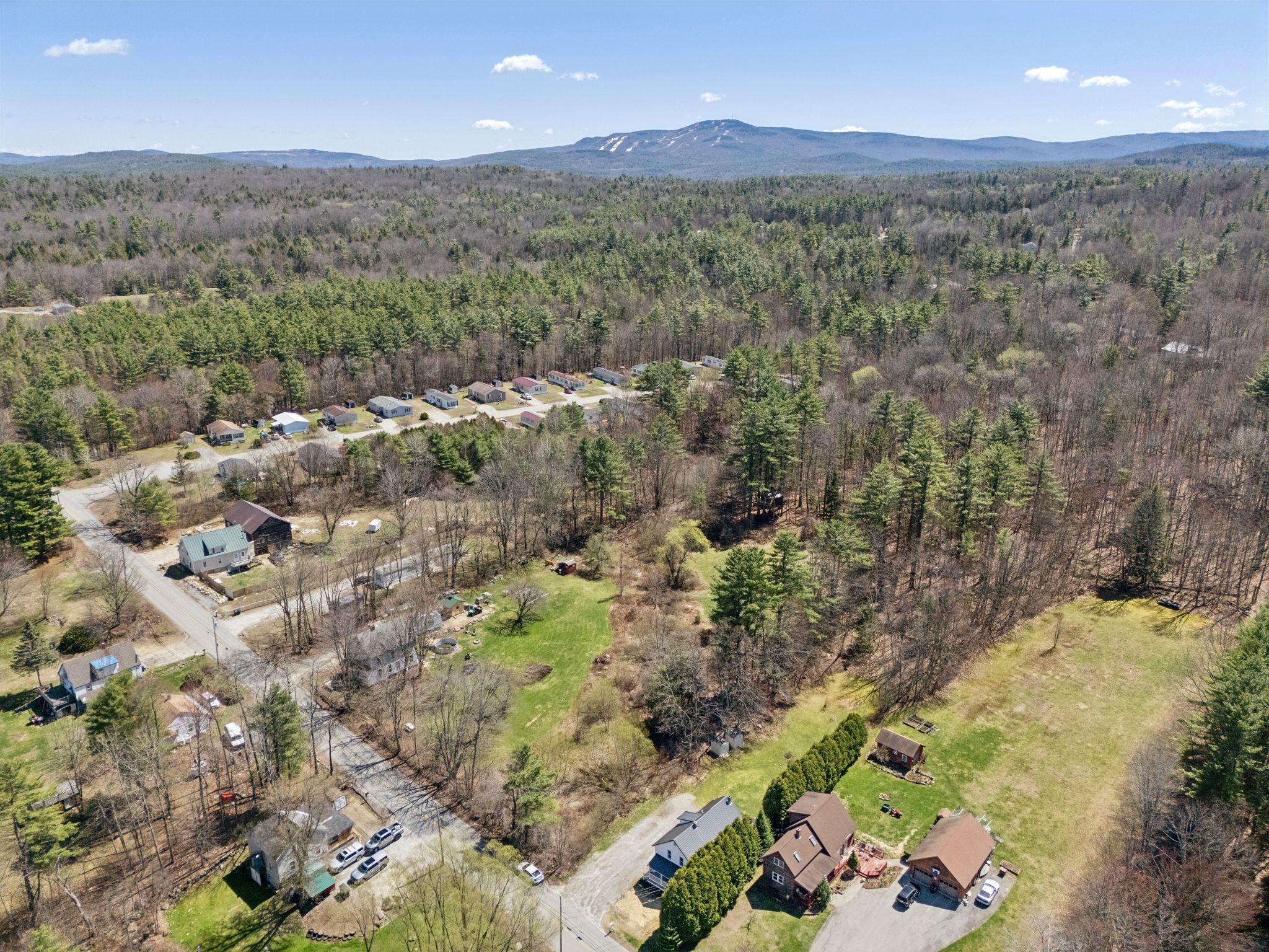 207 Maple St, Newport, NH 03773