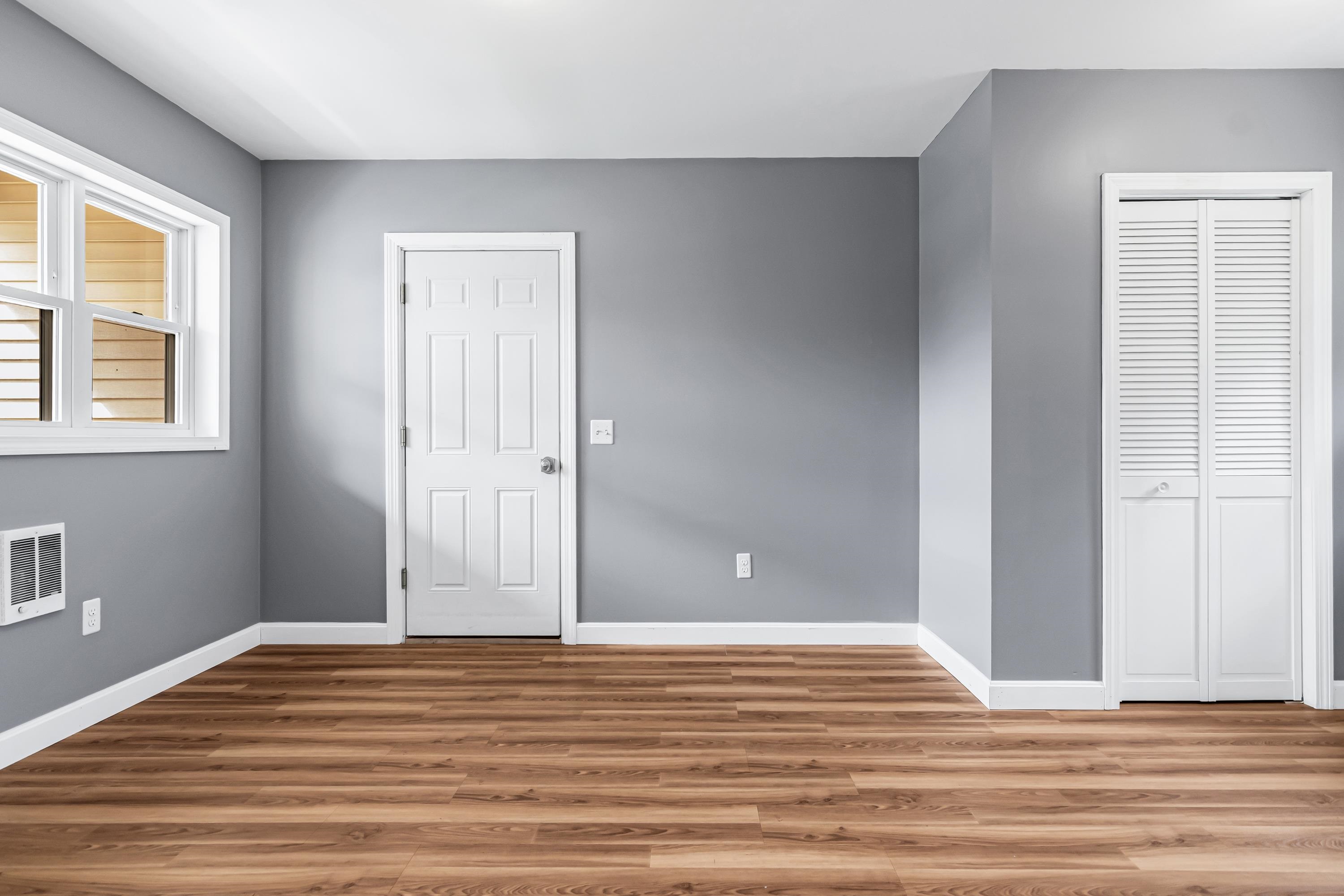 149 Barretts Hill Rd, Hudson, NH 03051