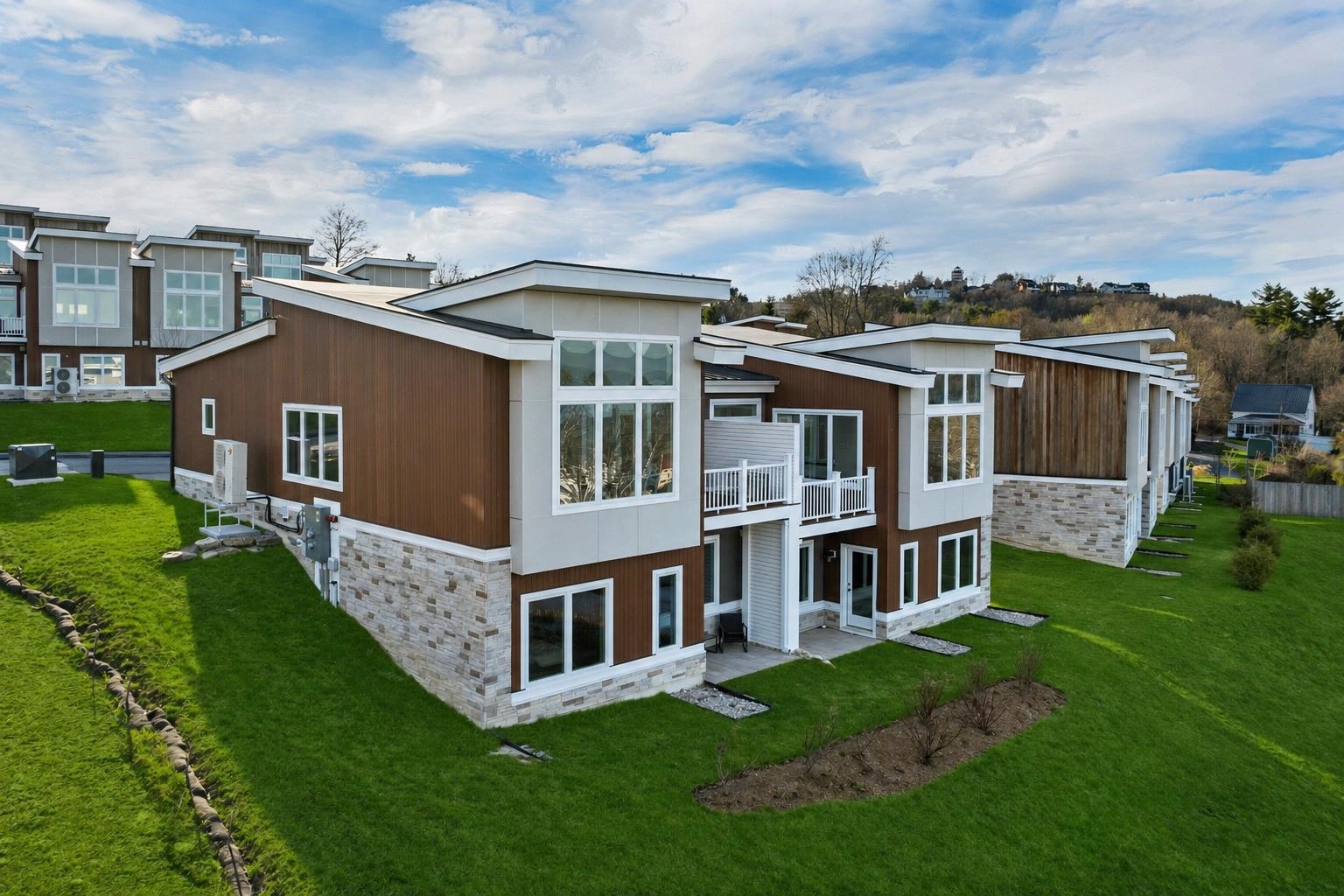 53 Broadview Dr, Laconia, NH 03246