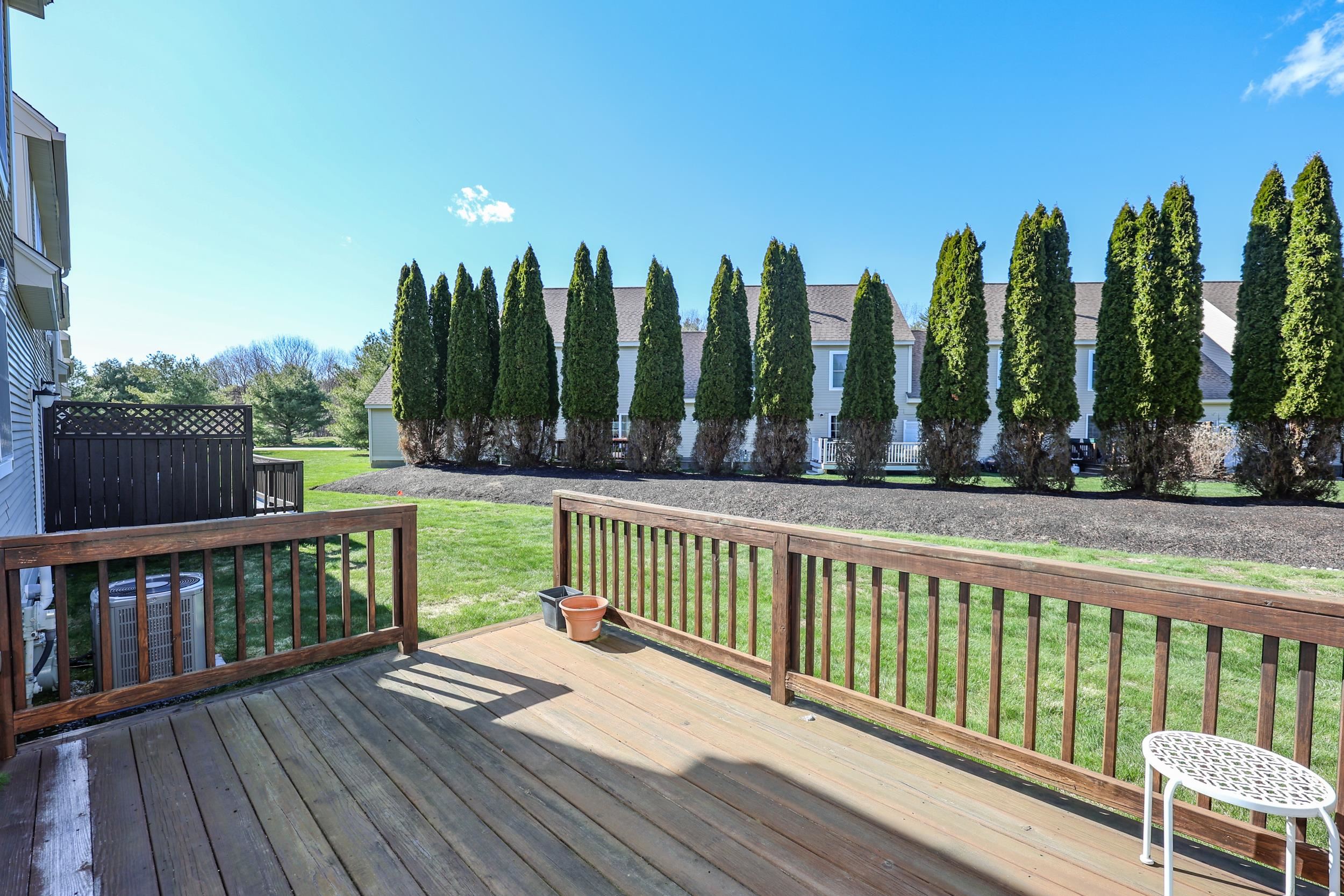 23 Abbey Rd, Brentwood, NH 03833