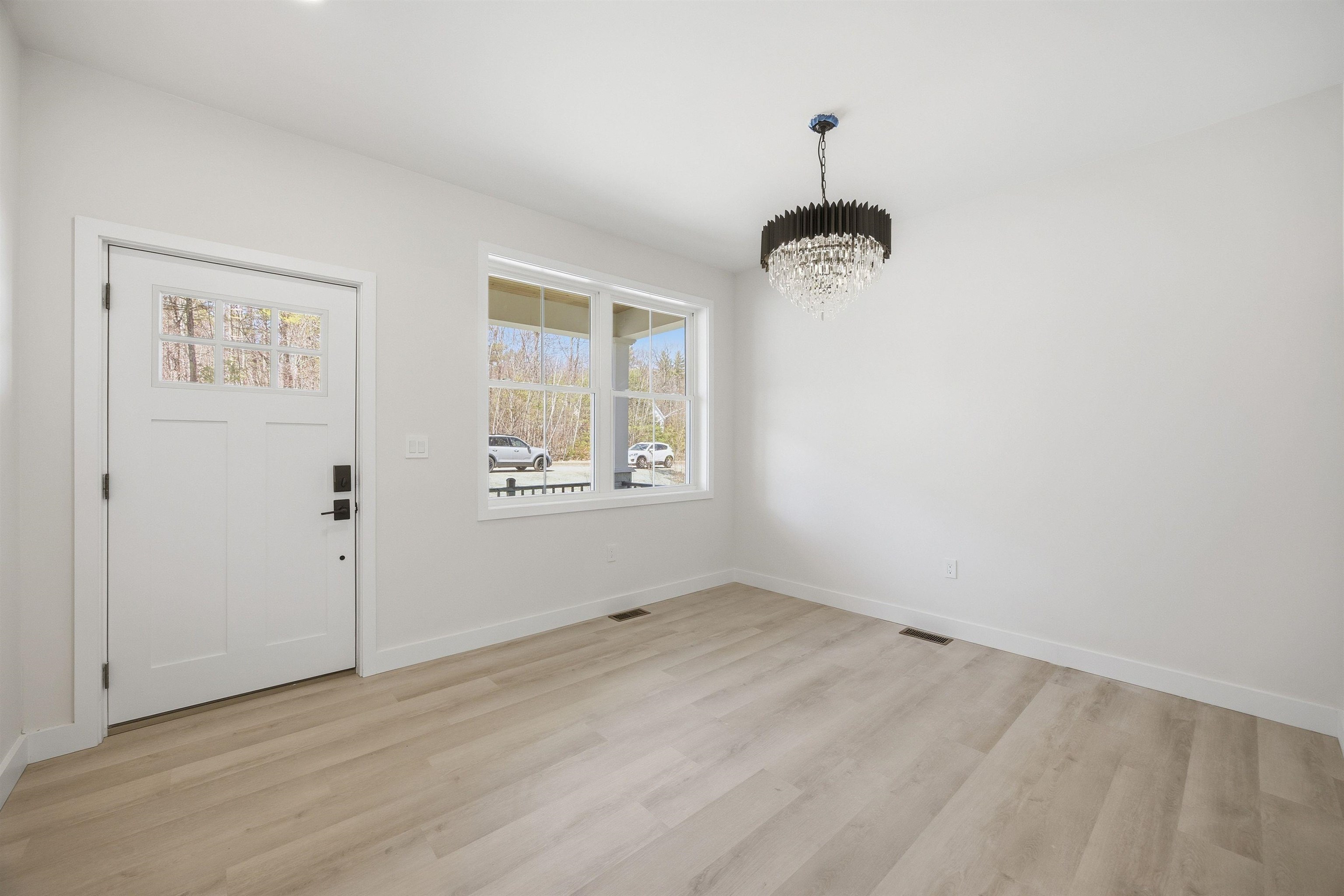 376 Turner Way, Laconia, NH 03246