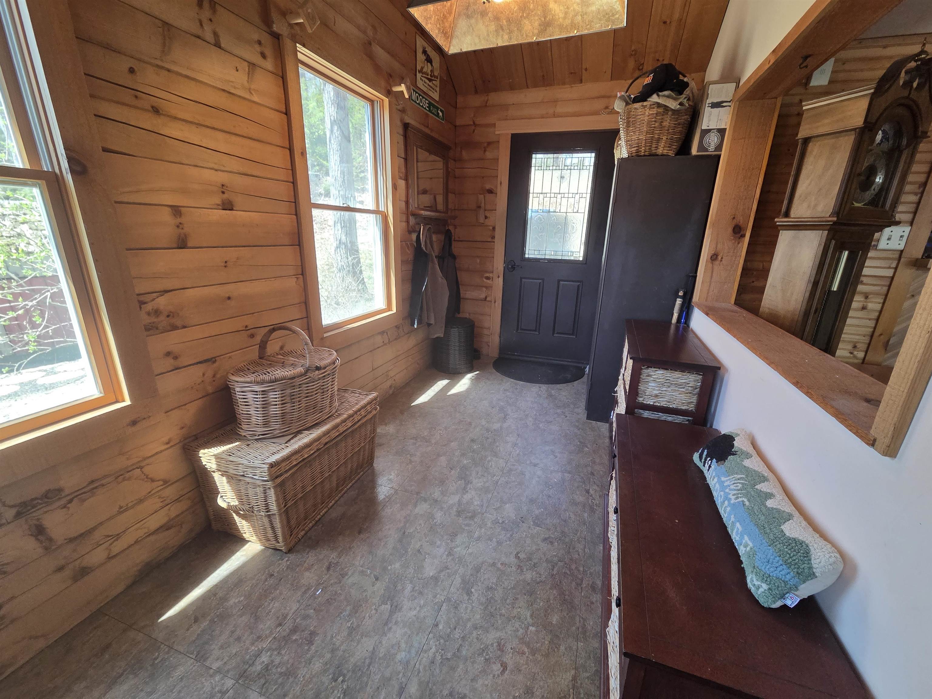 12 Beard Ln, Grafton, NH 03420