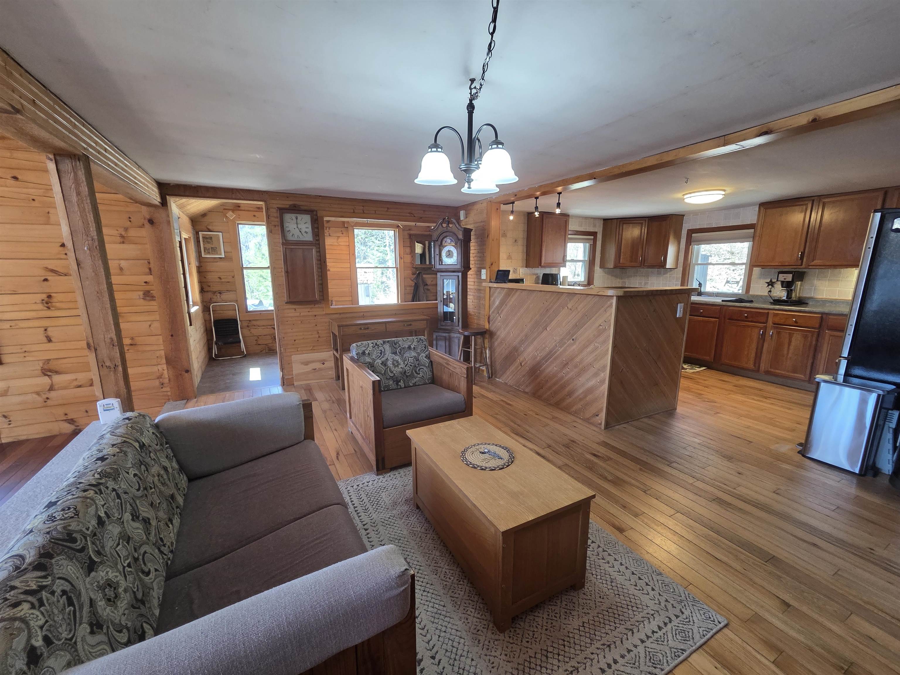 12 Beard Ln, Grafton, NH 03420