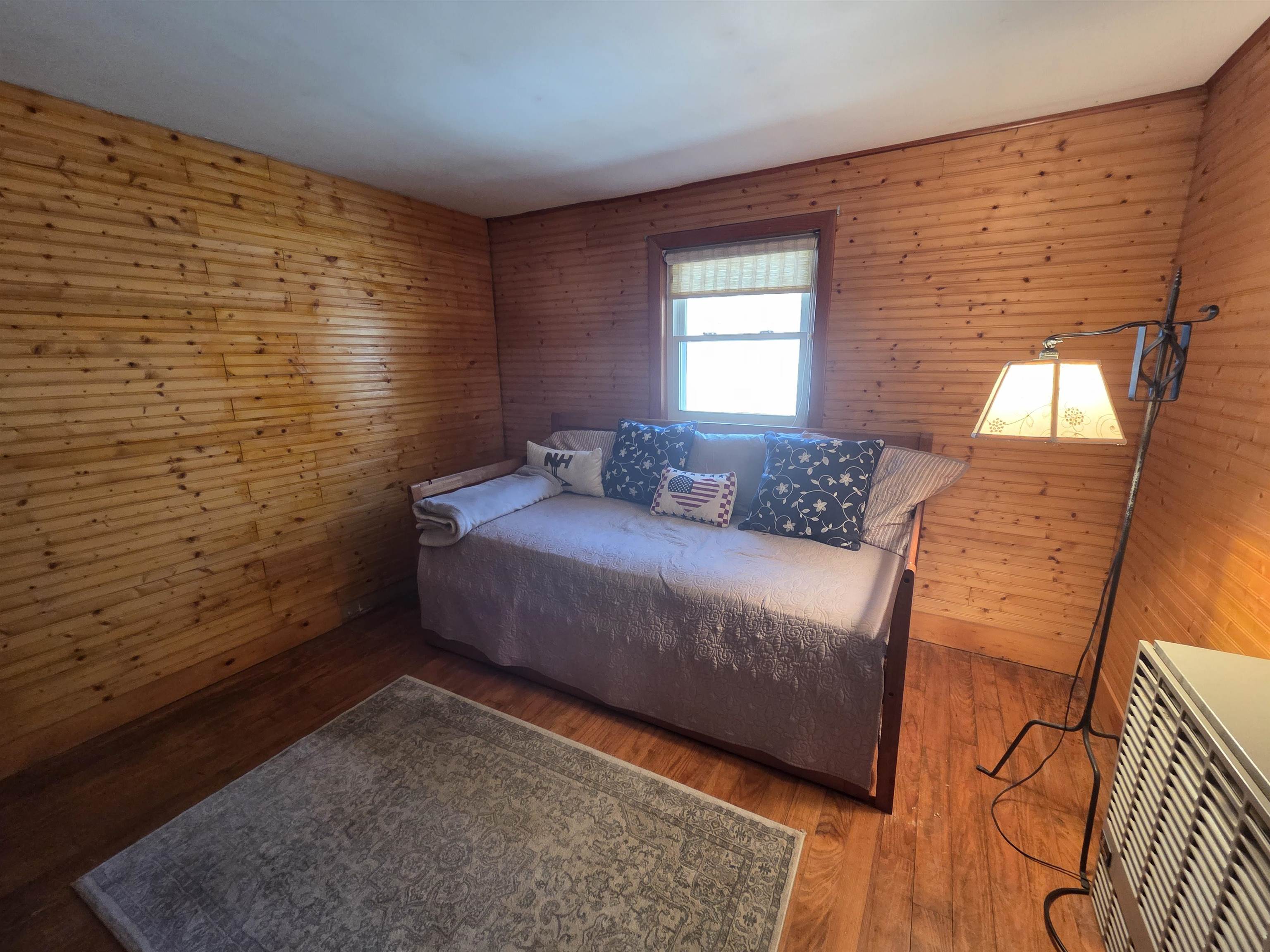 12 Beard Ln, Grafton, NH 03420