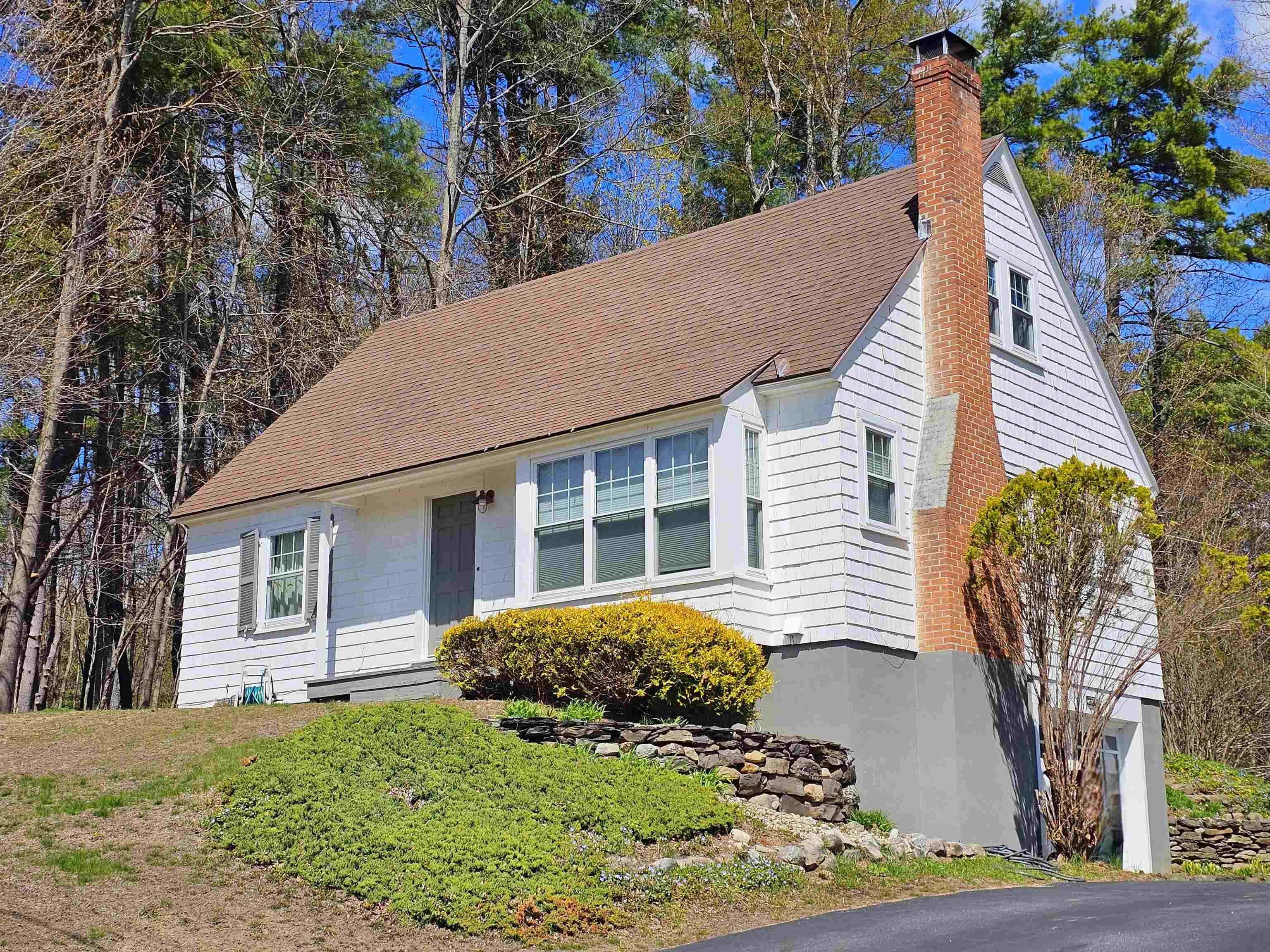 66 Lookout Hill Rd, Peterborough, NH 03458