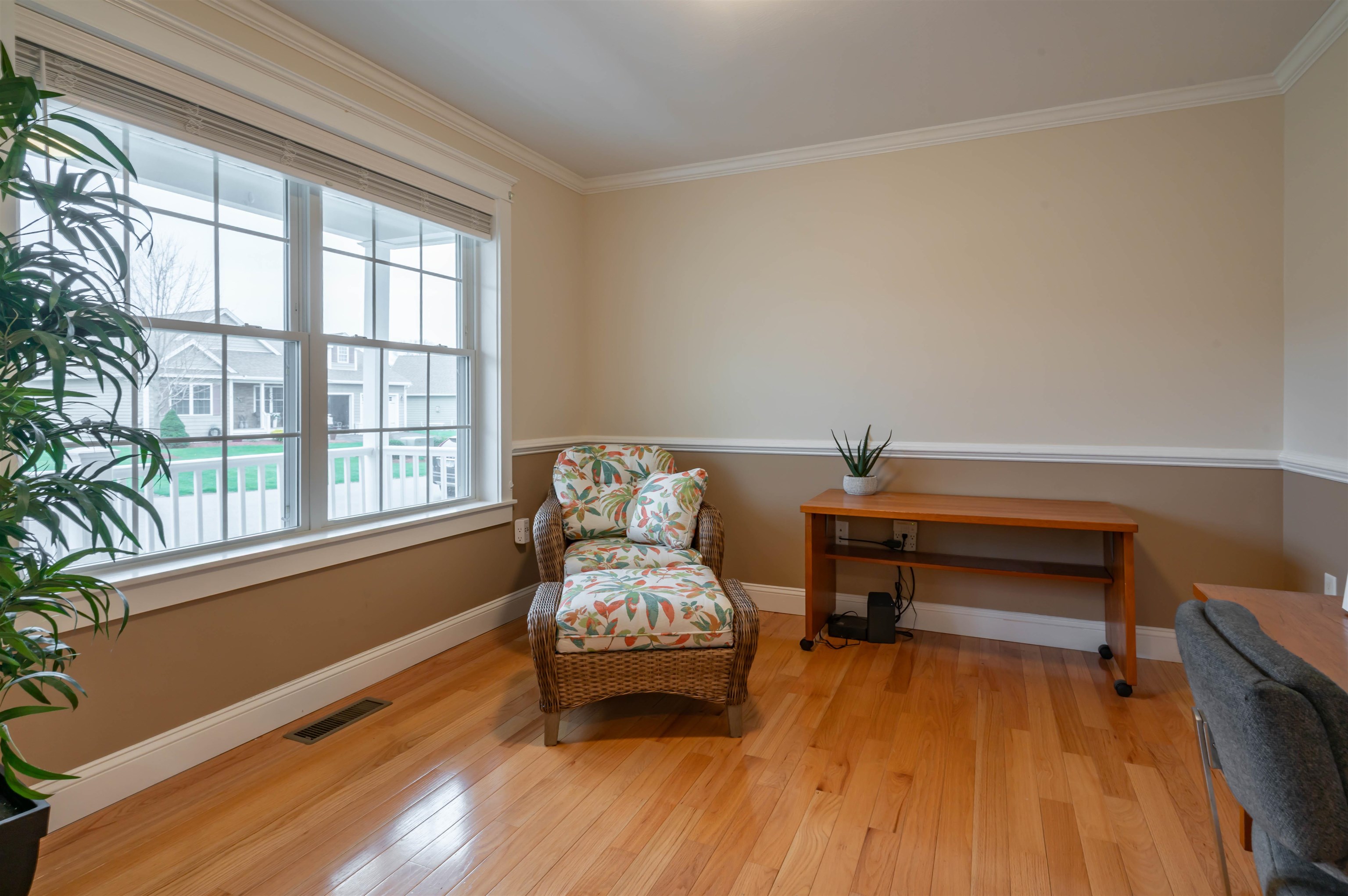 14 Weymouth Ct, Hudson, NH 03051