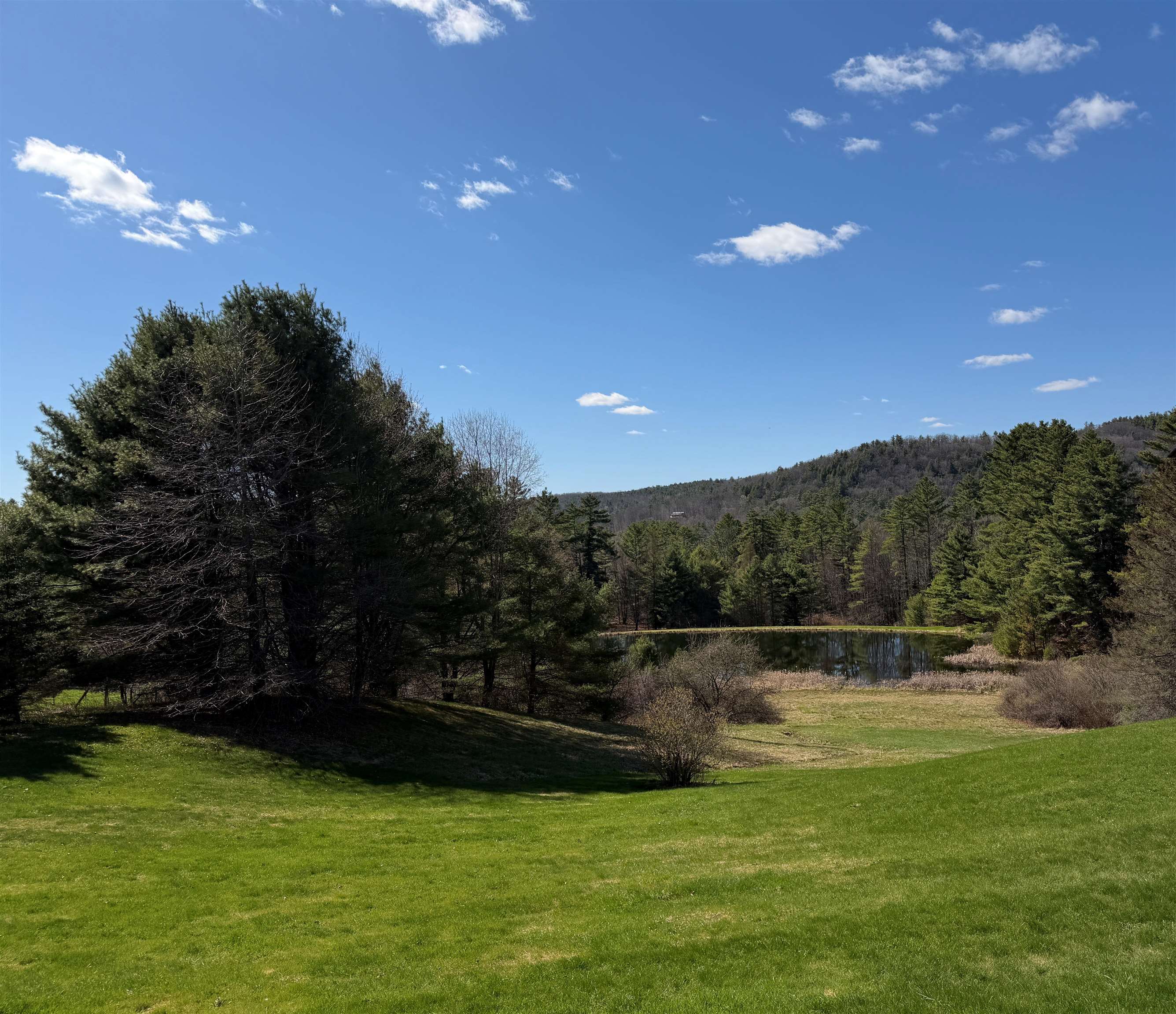 992 Route 120 , Plainfield, NH 03770