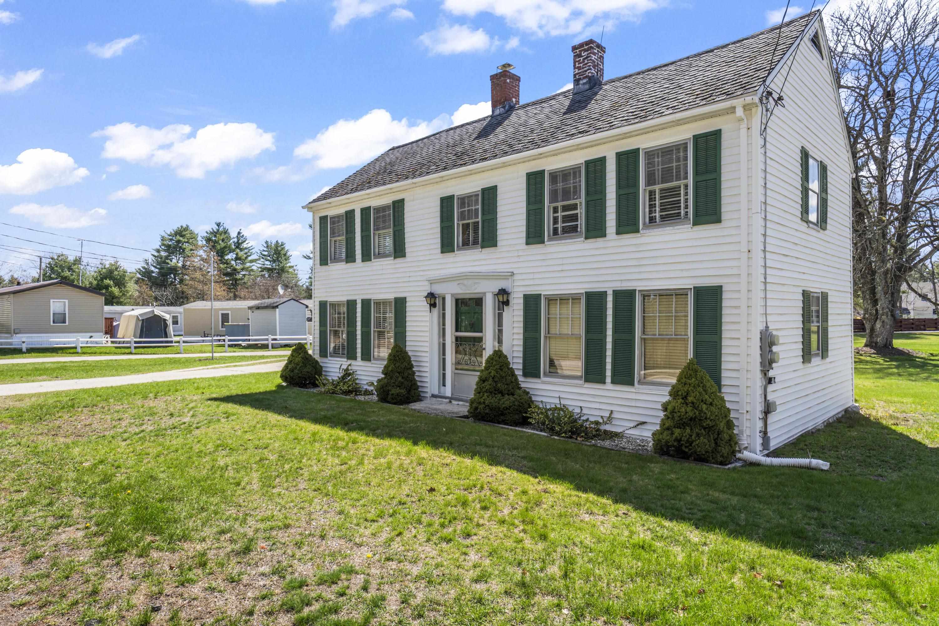 393 Wadleigh Falls Rd, Newmarket, NH 03857