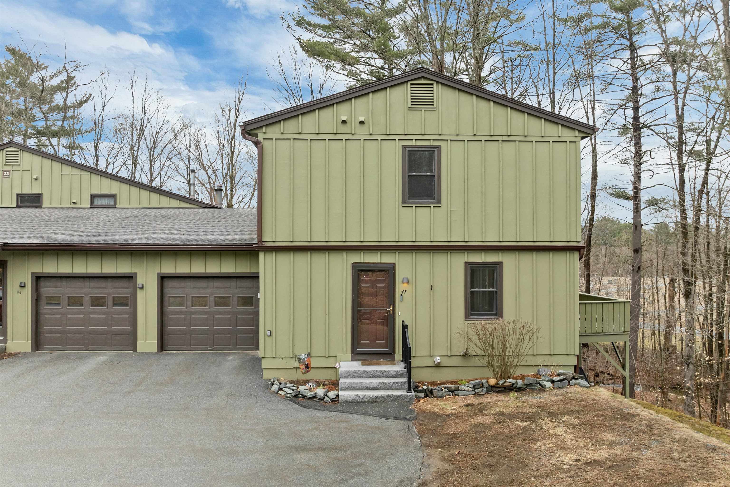 23 Pleasant St, Lebanon, NH 03784