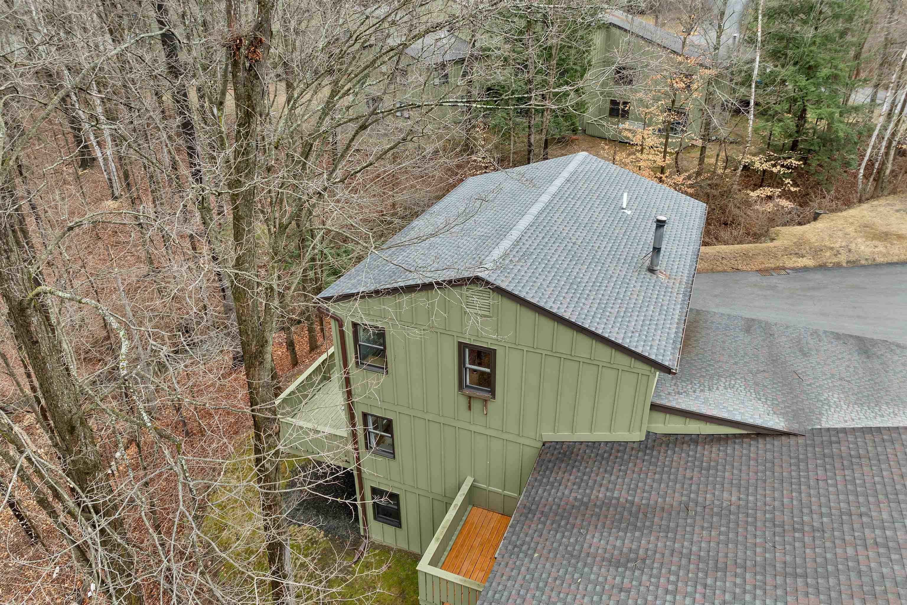 23 Pleasant St, Lebanon, NH 03784