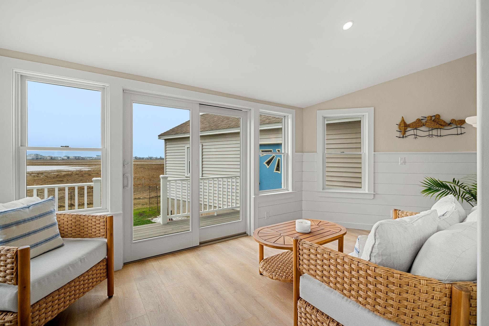 543 Winnacunnet Rd, Hampton, NH 03842