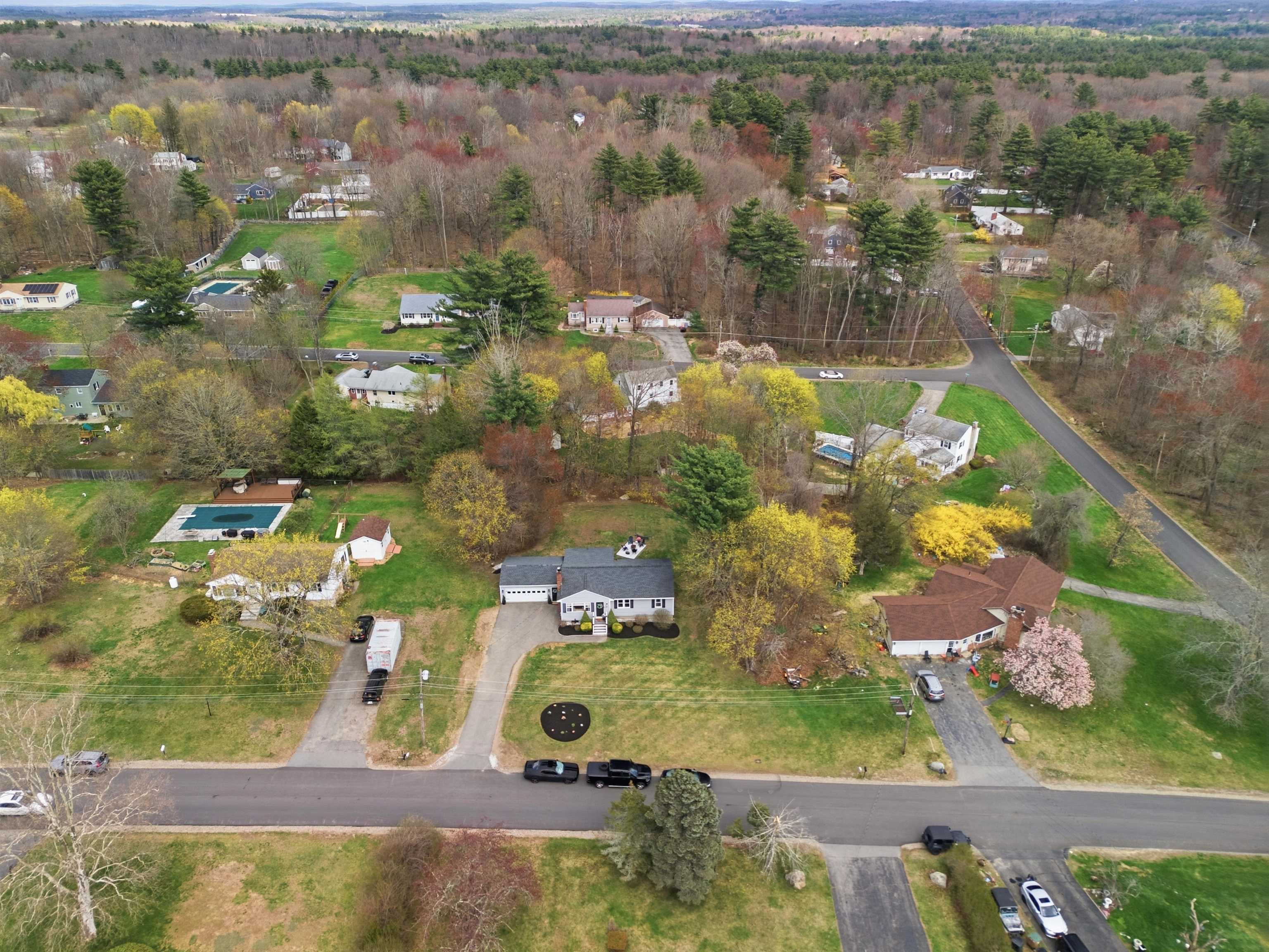 9 Scottsdale Rd, Atkinson, NH 03811