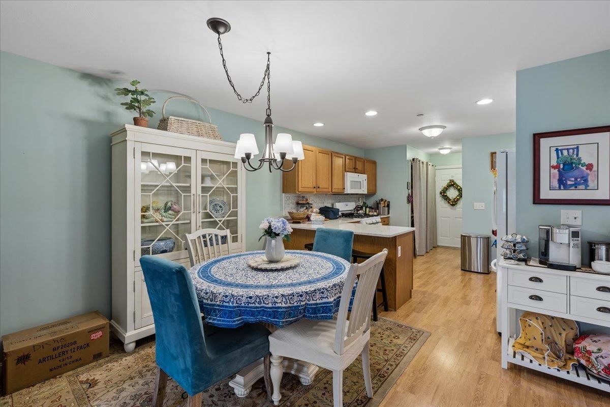 214 Cardigan Dr, Pembroke, NH 03275