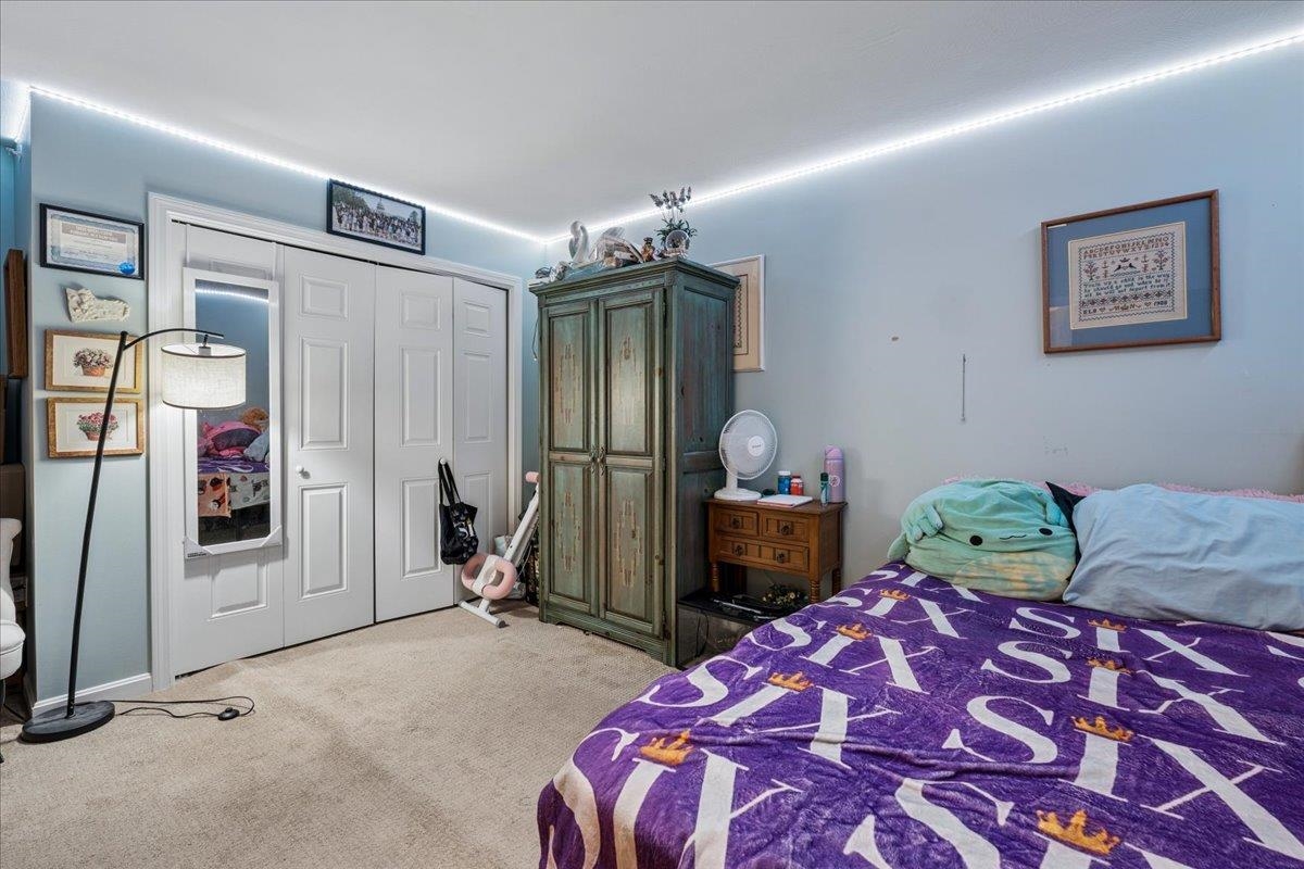 214 Cardigan Dr, Pembroke, NH 03275