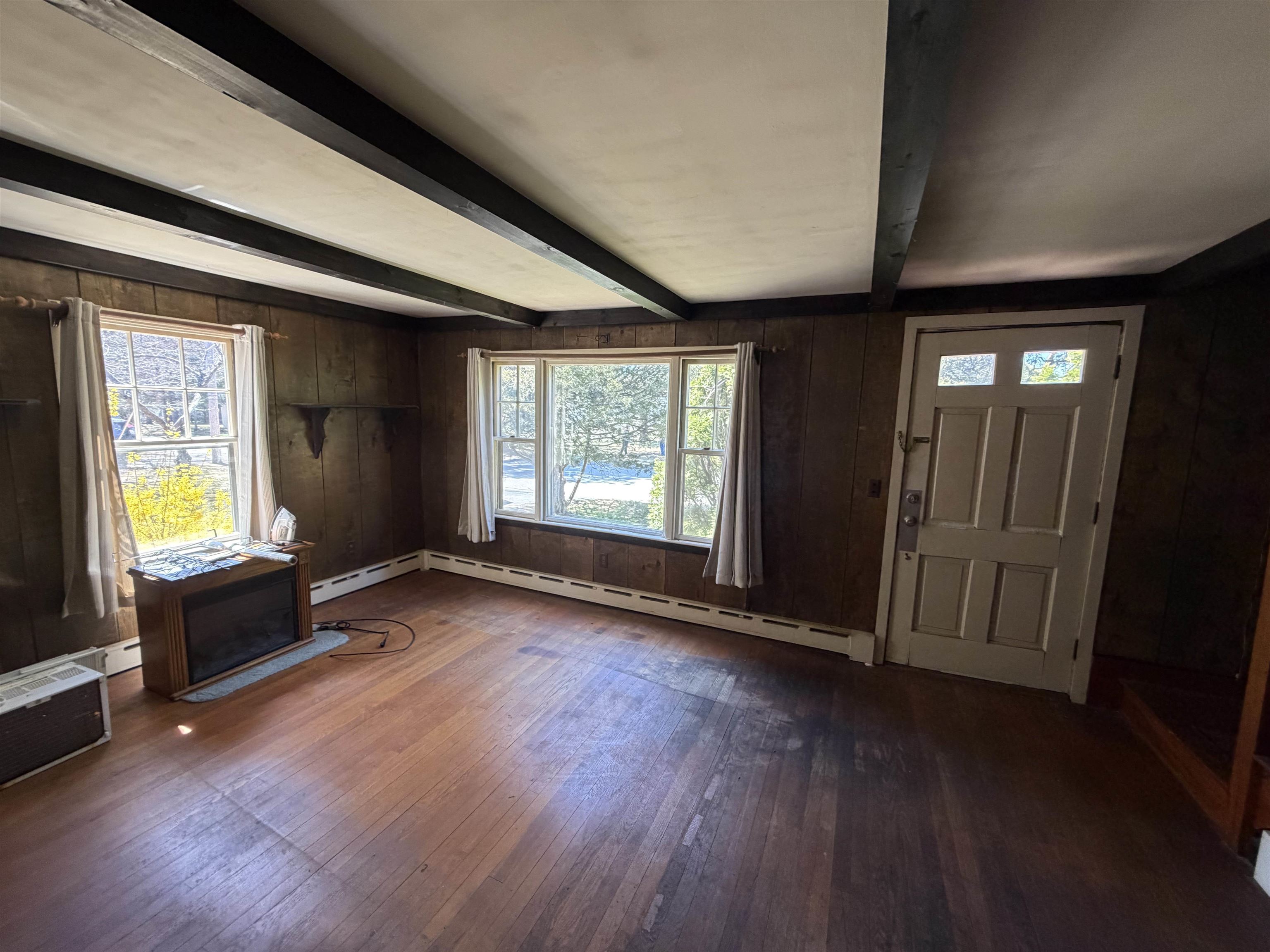 32 Cote St, Somersworth, NH 03878