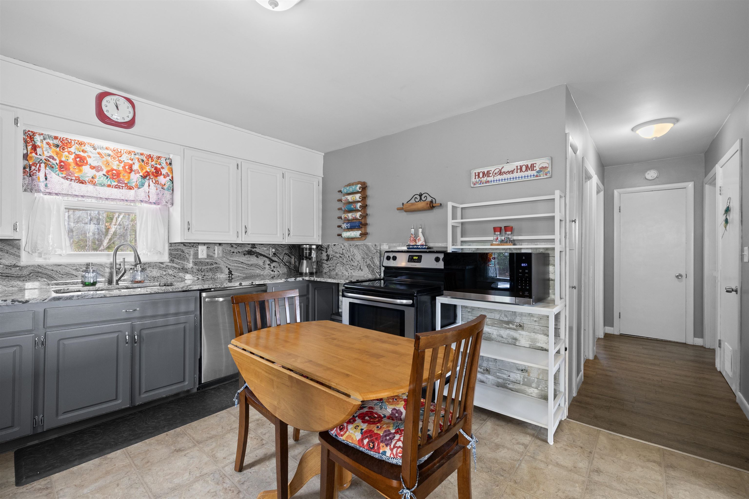 340 Gold St, Manchester, NH 03103