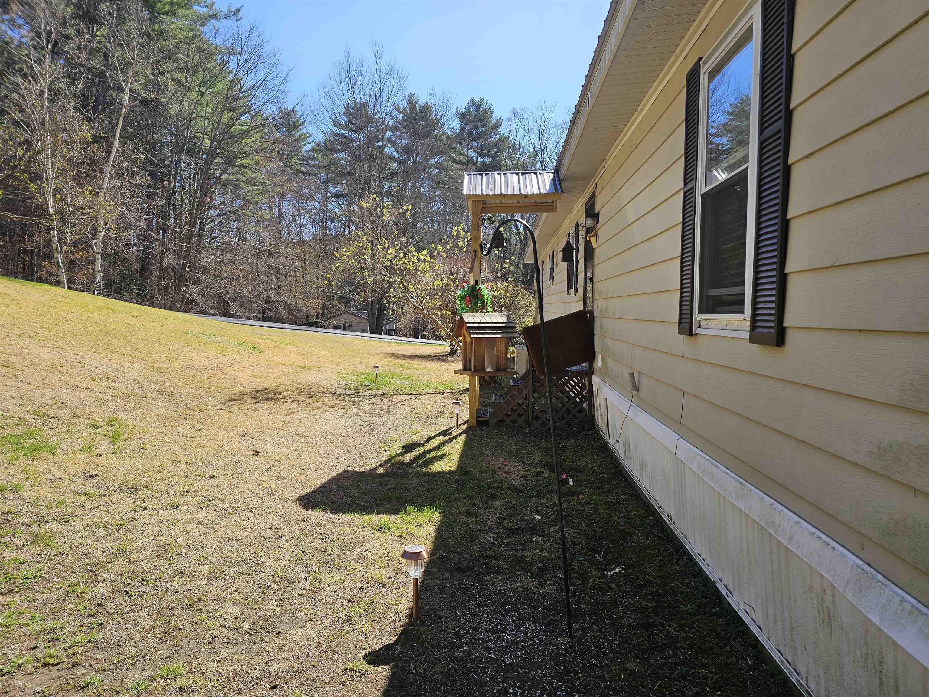 66 Brandon Pl, Claremont, NH 03743