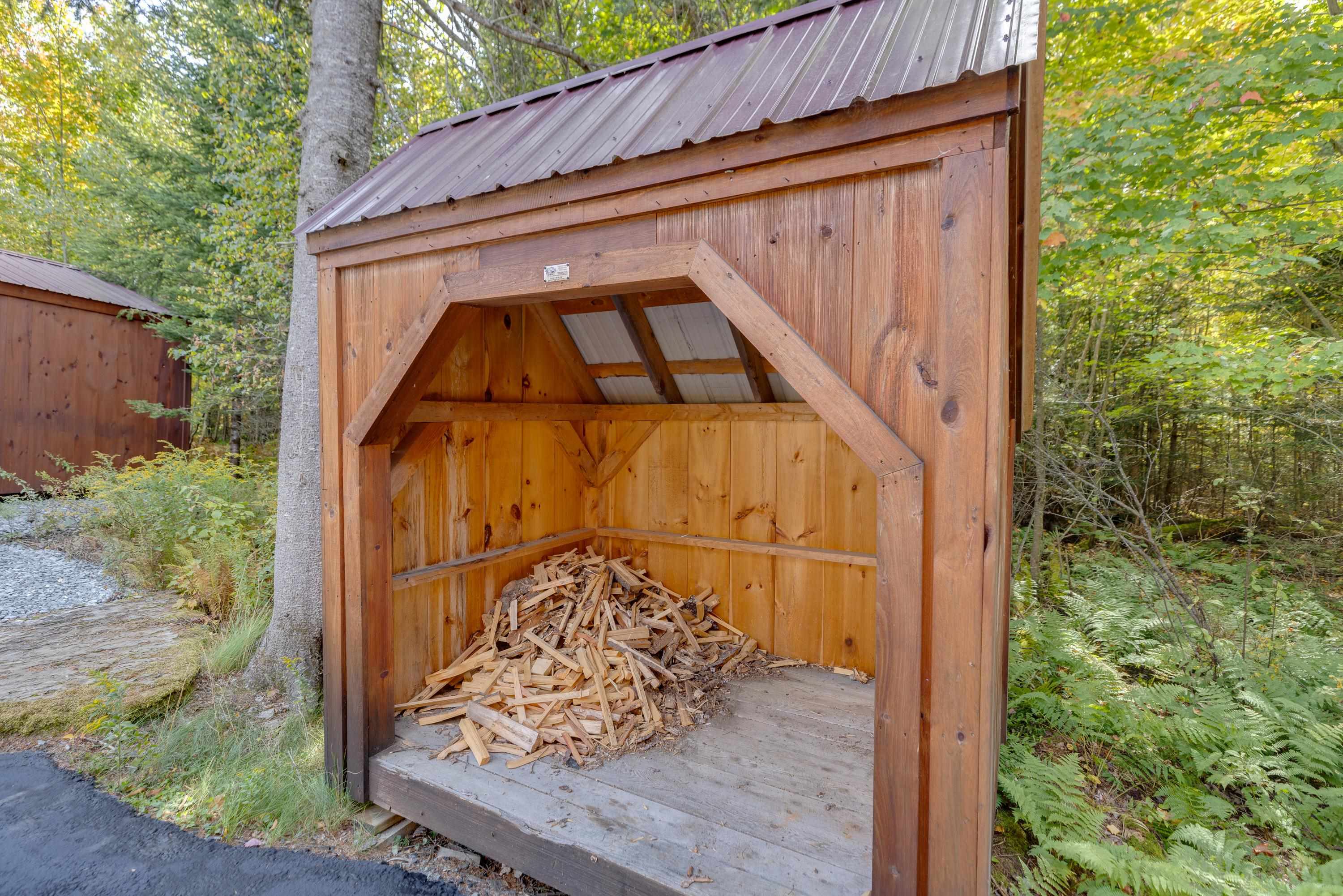 79 Nason Rd, Sugar Hill, NH 03586