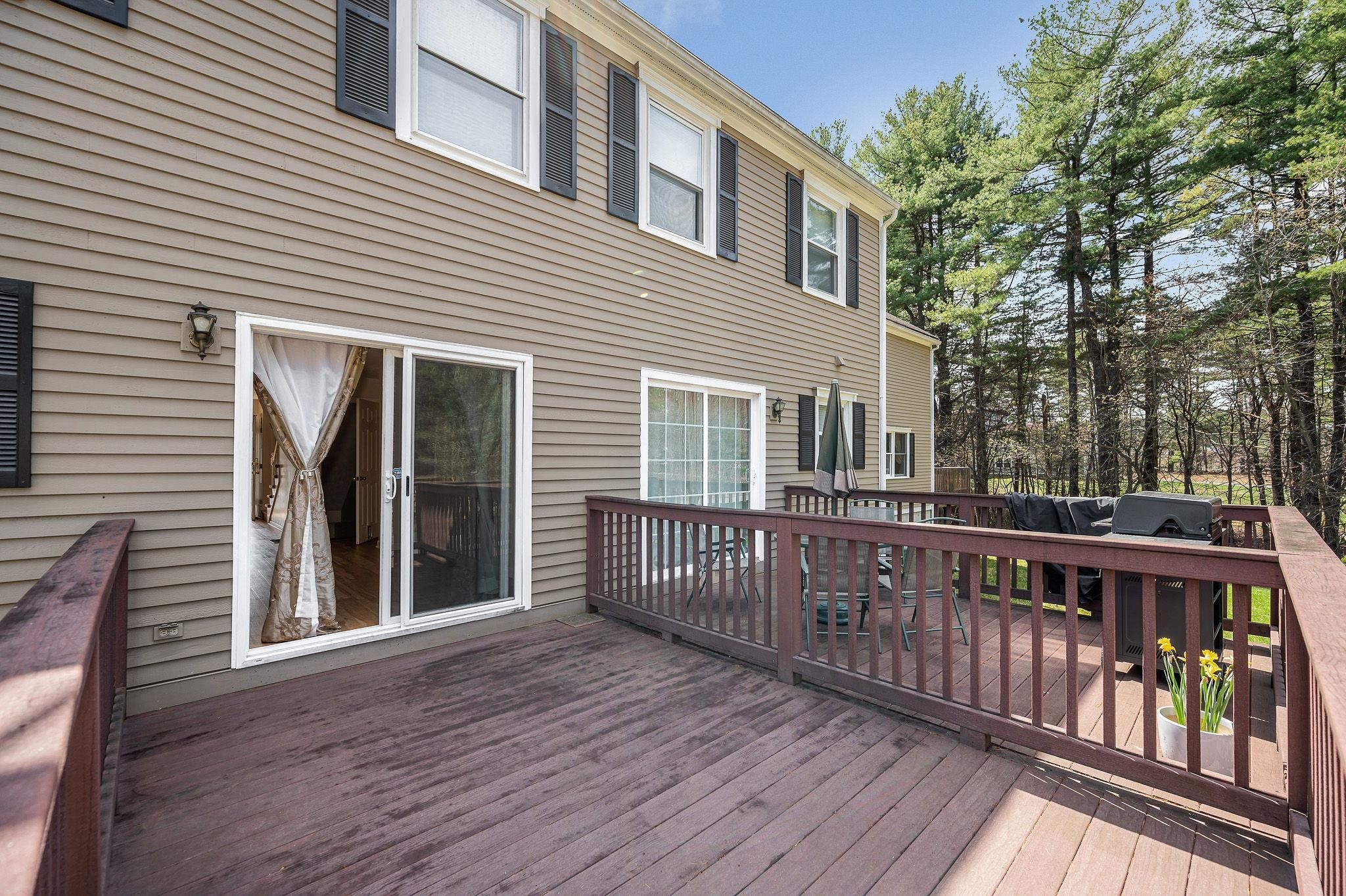 64 Cadogan Way, Nashua, NH 03062