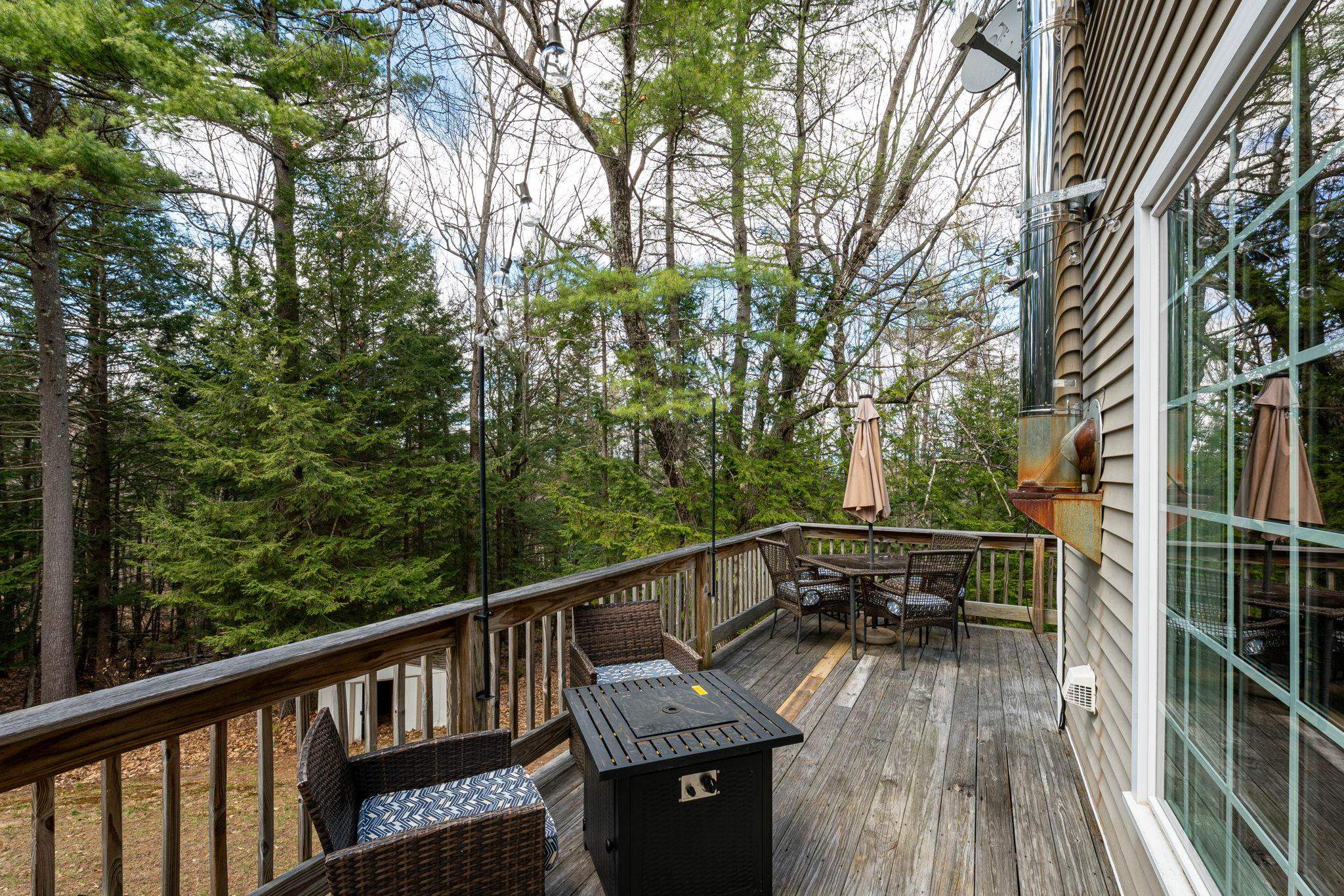 70 Landsdown Ln, Conway, NH 03818