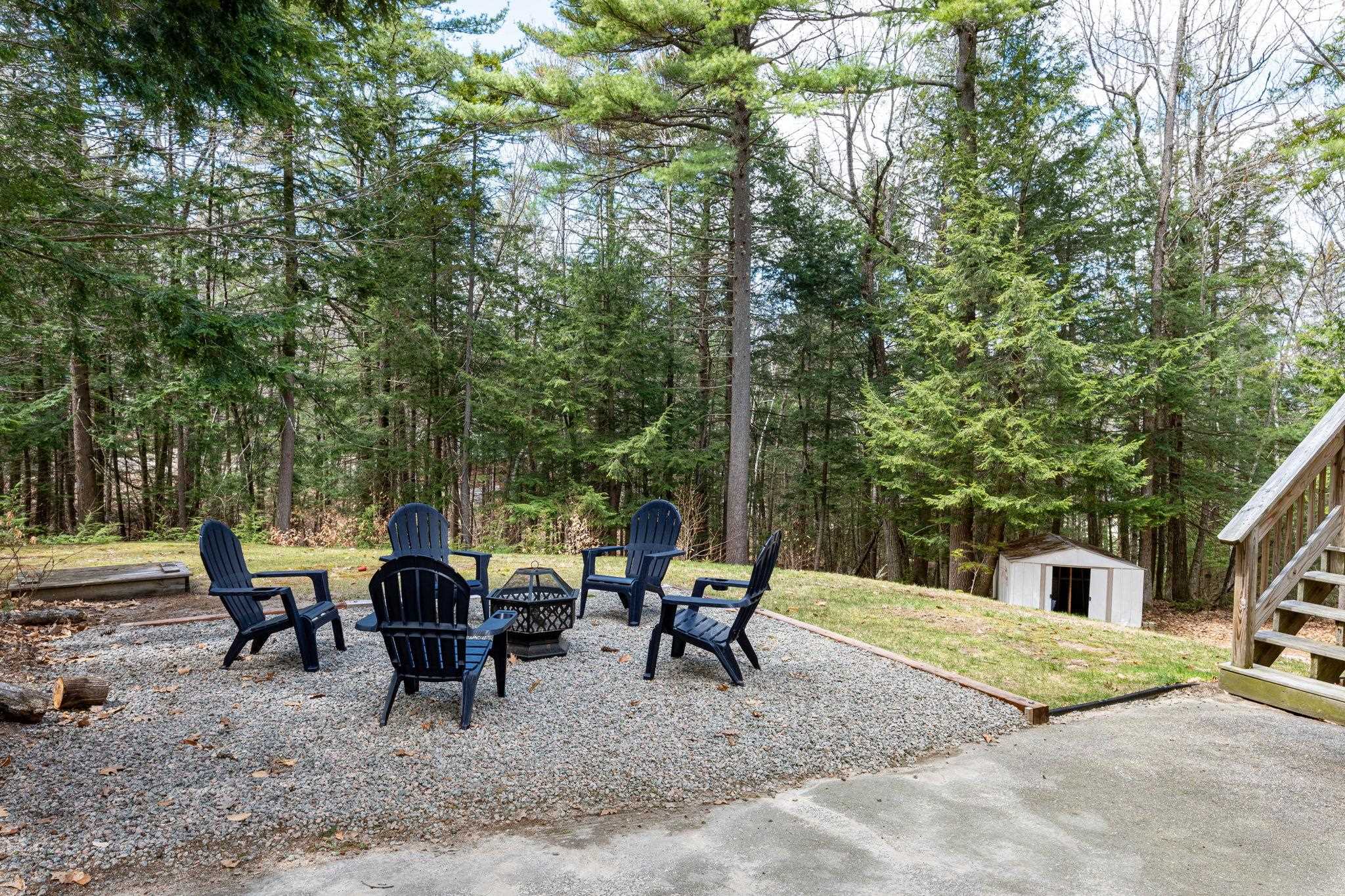 70 Landsdown Ln, Conway, NH 03818