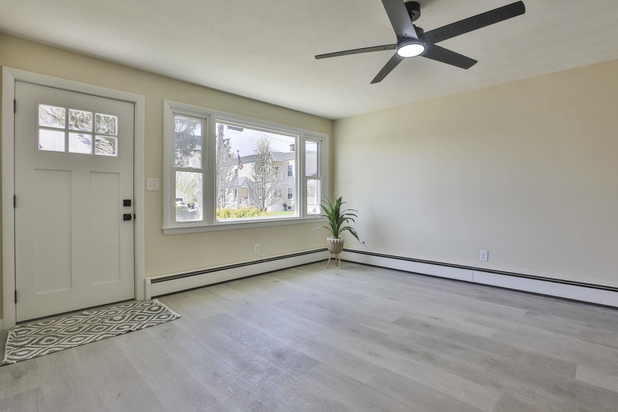 52 Congress St, Manchester, NH 03102