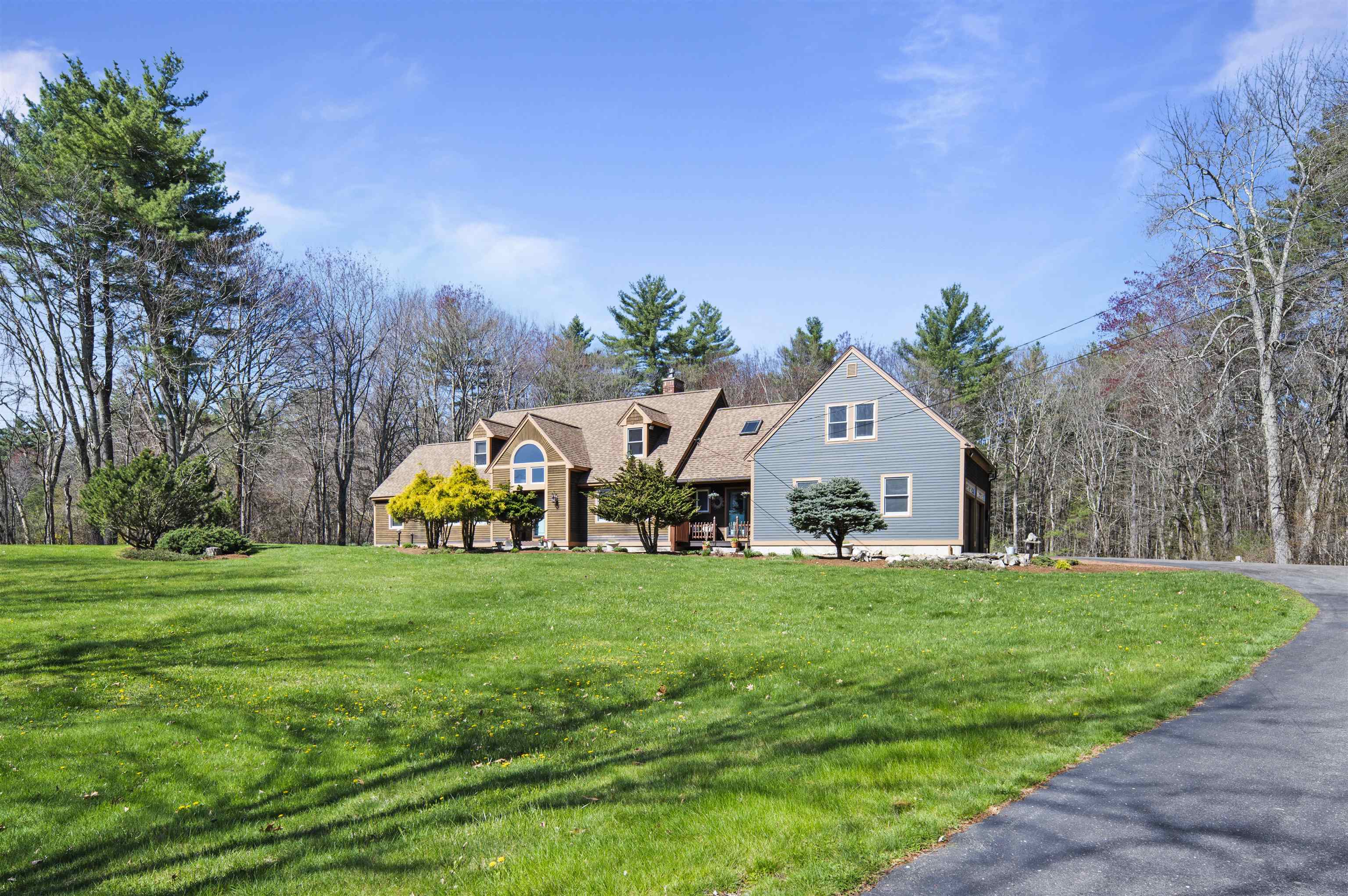 17 Madison Ave, Kingston, NH 03848