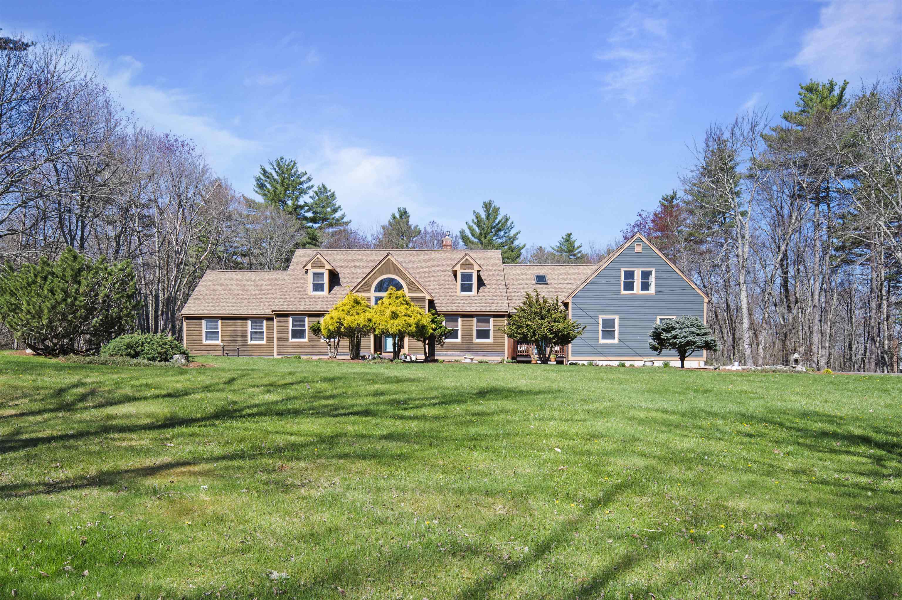 17 Madison Ave, Kingston, NH 03848