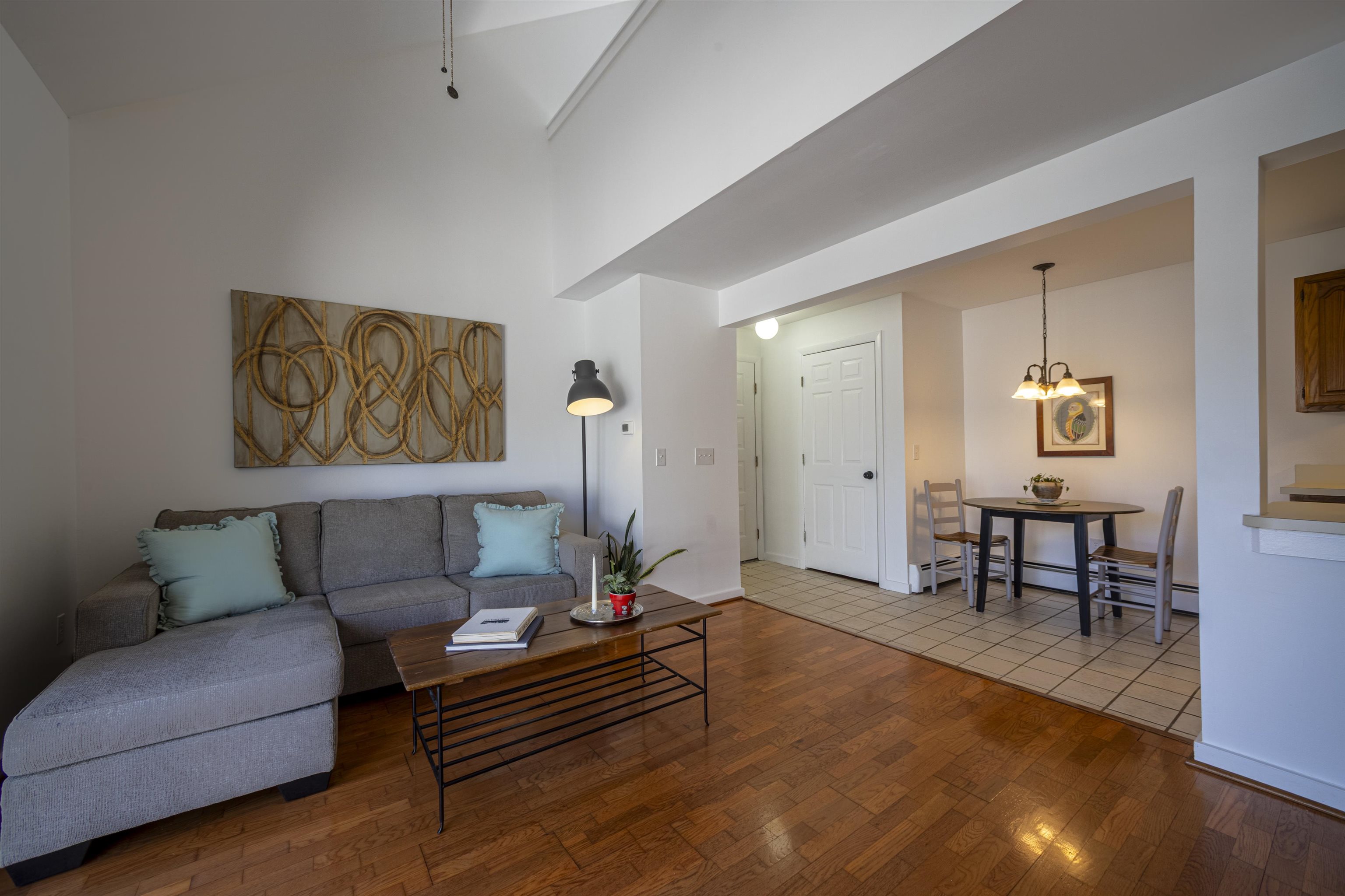 56 Franklin Hts, Rochester, NH 03867