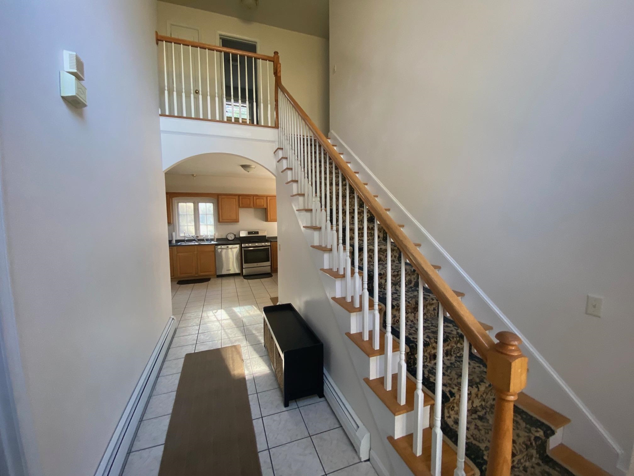 250 Grapevine Rd, Dunbarton, NH 03045