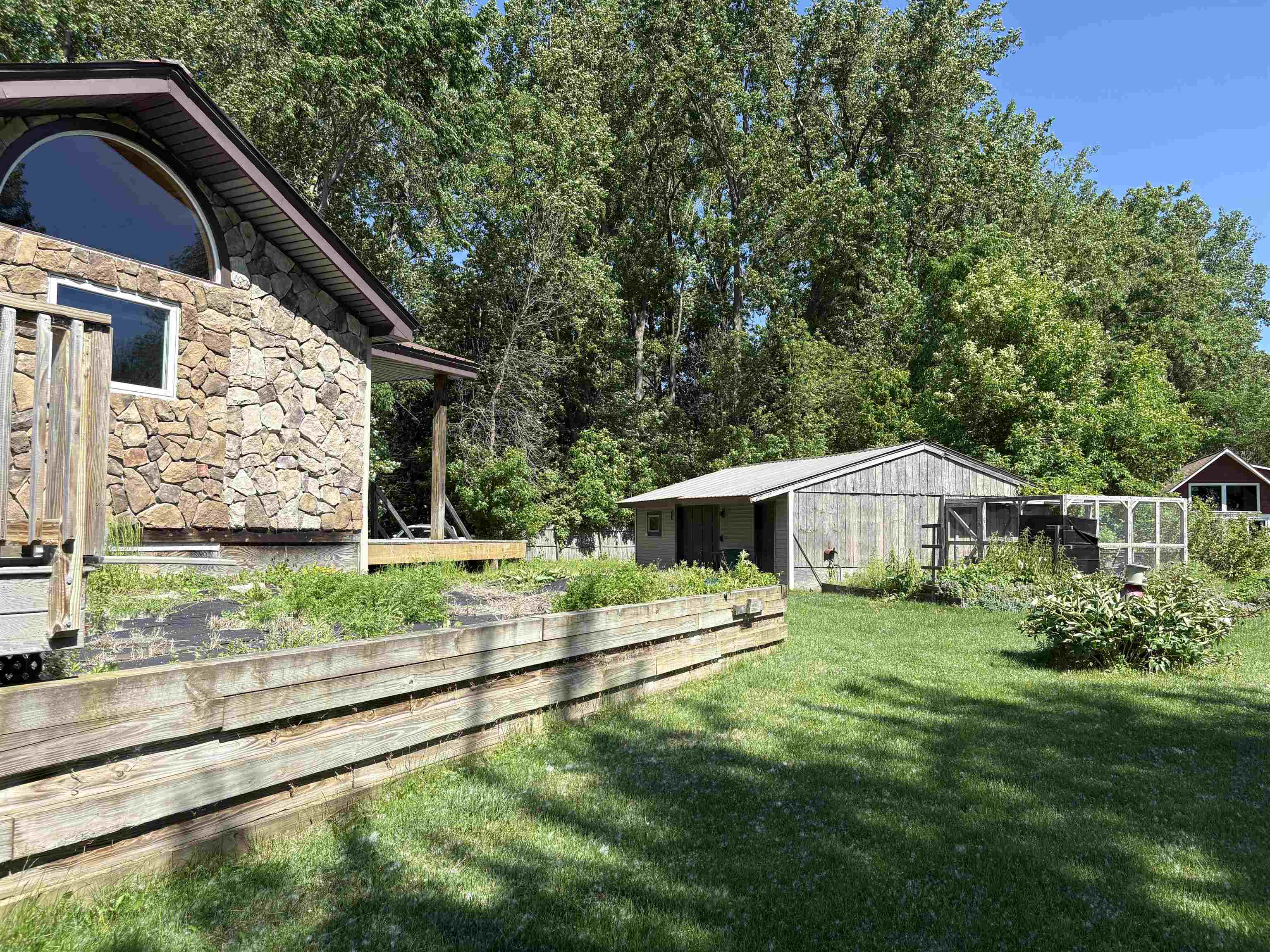 Property photo 35