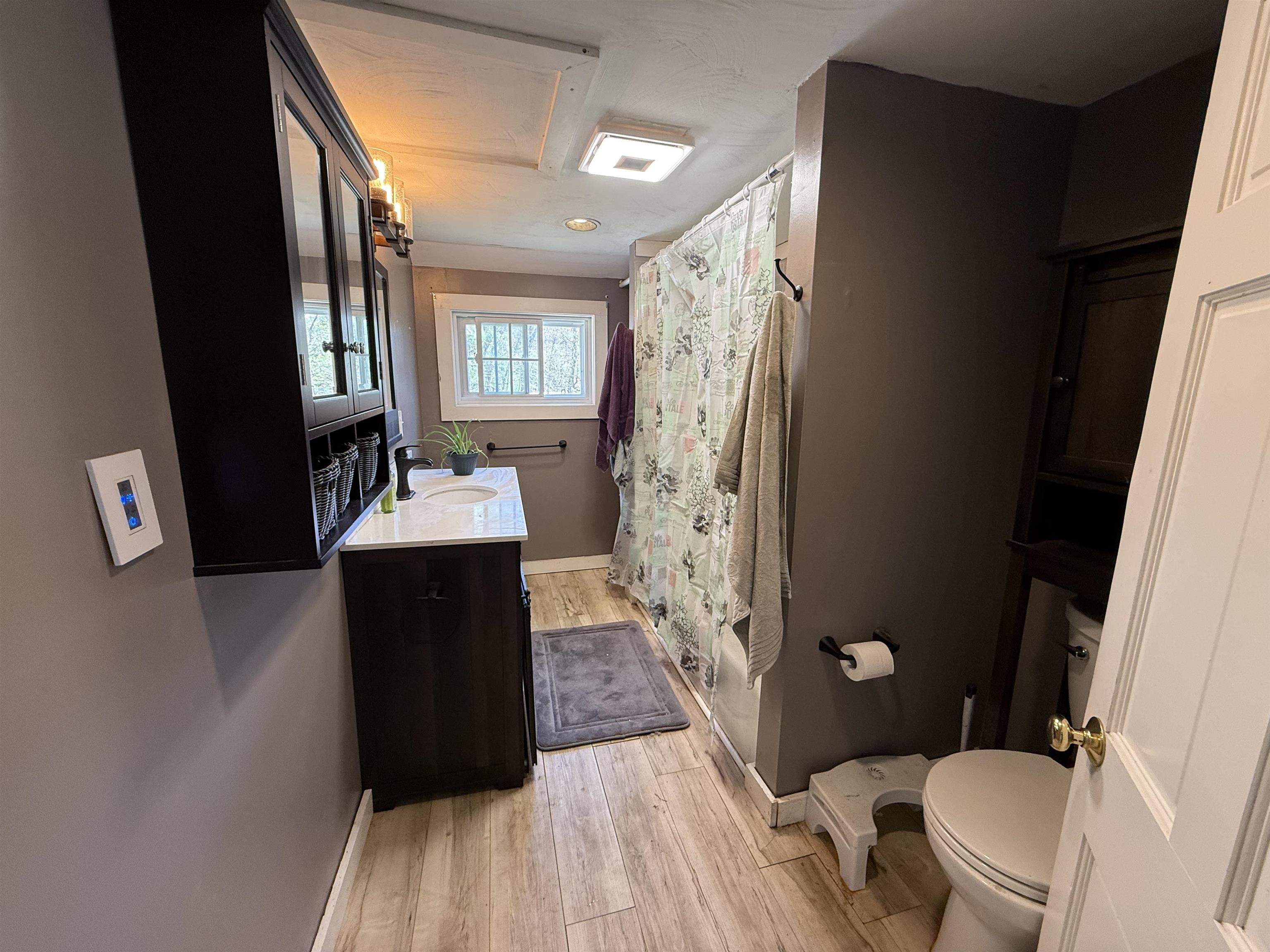 206 S Barnstead Rd, Barnstead, NH 03225