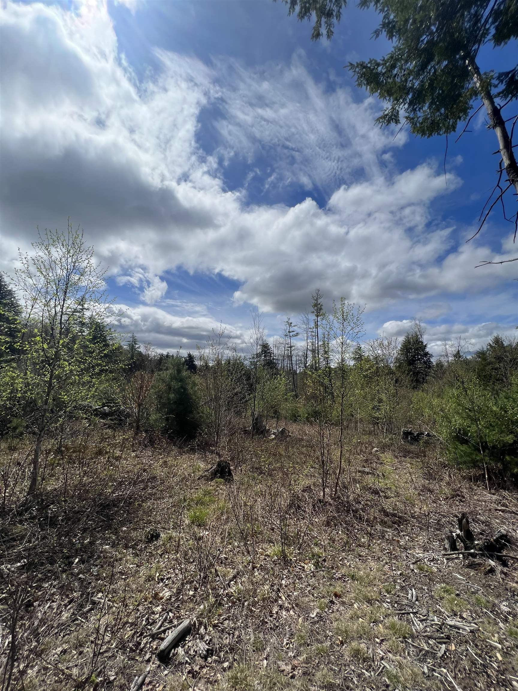 7199 Shaker Rd, Loudon, NH 03307