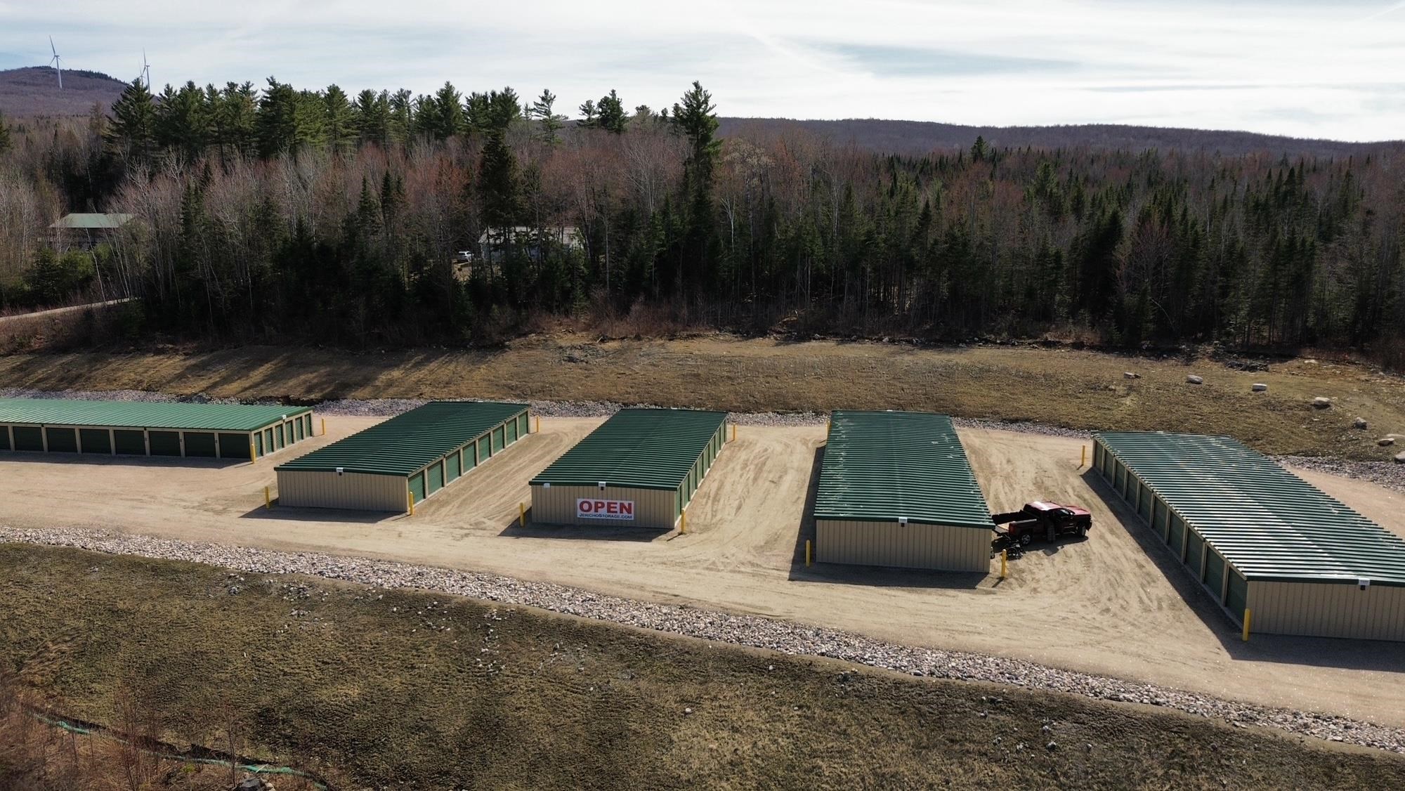 5 Saint Laurent Ln, Berlin, NH 03570