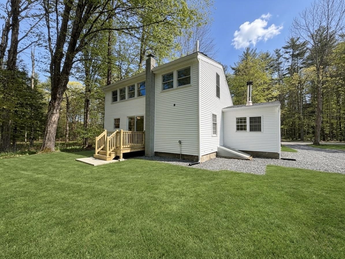 135 Athol Rd, Richmond, NH 03470