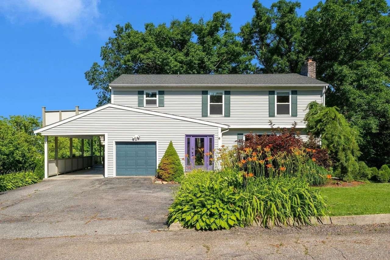 46 Chittenden Dr, Burlington, VT 05401