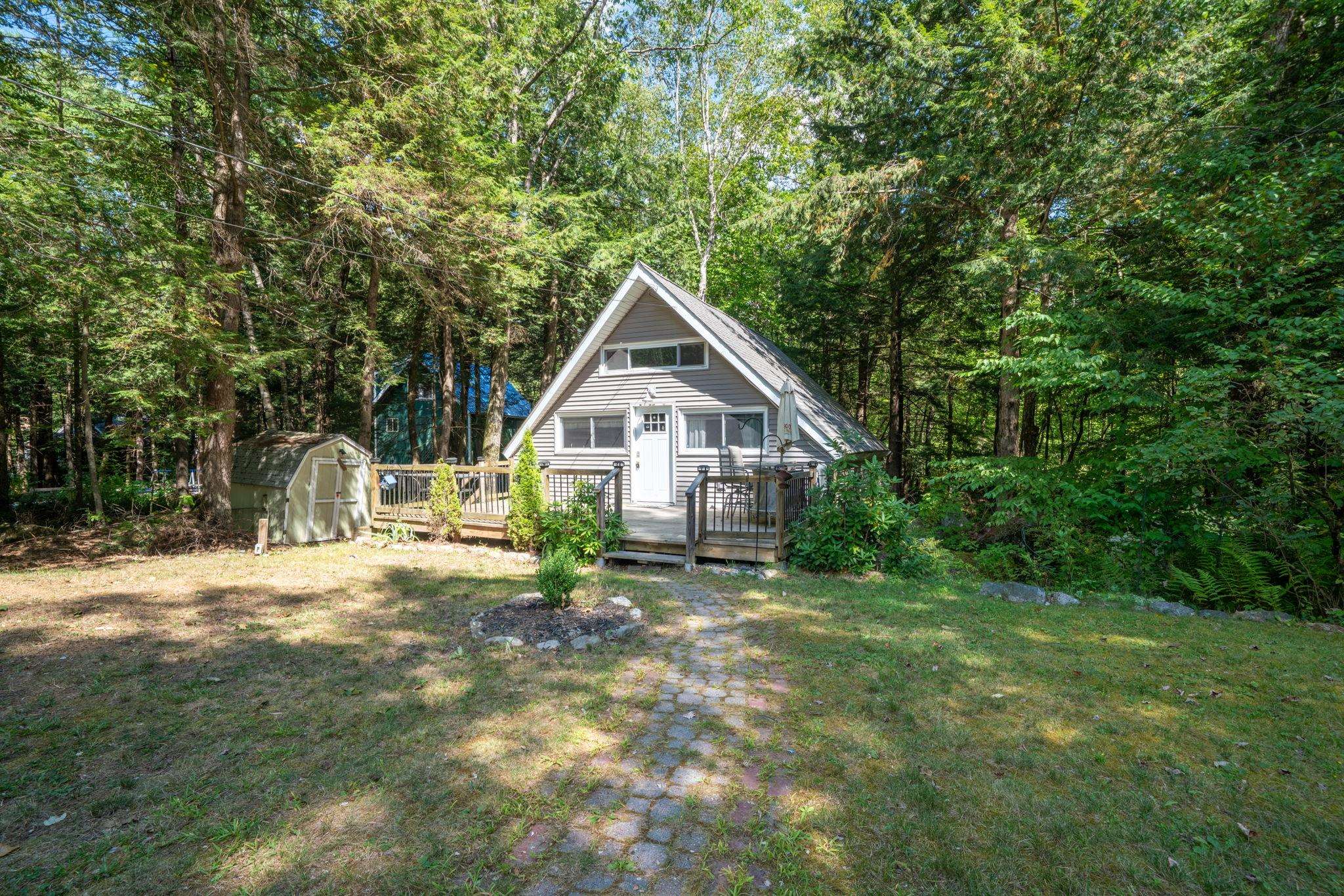 24 Raccoon Al, Hillsborough, NH 03244