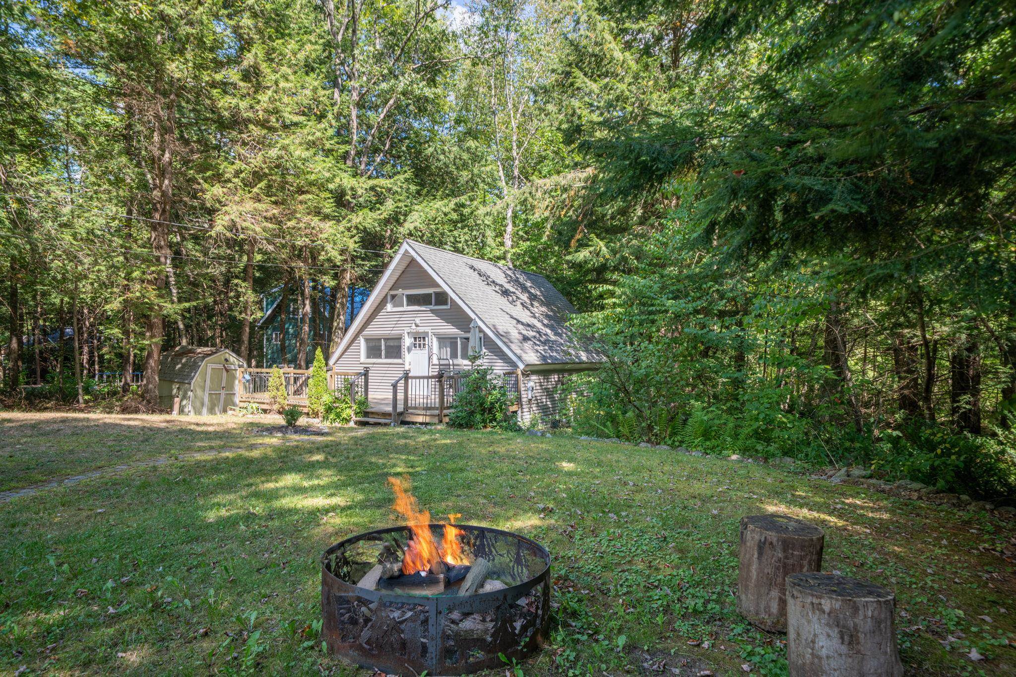 24 Raccoon Al, Hillsborough, NH 03244