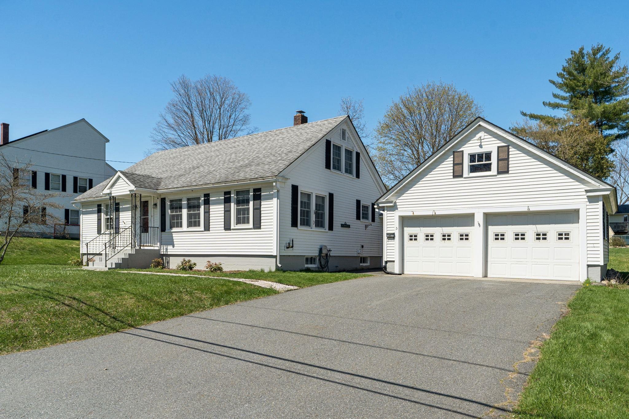 5 Jones Ave, Lebanon, NH 03784