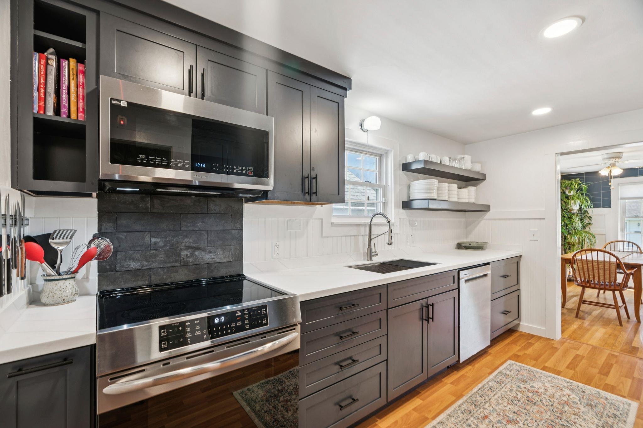 5 Jones Ave, Lebanon, NH 03784