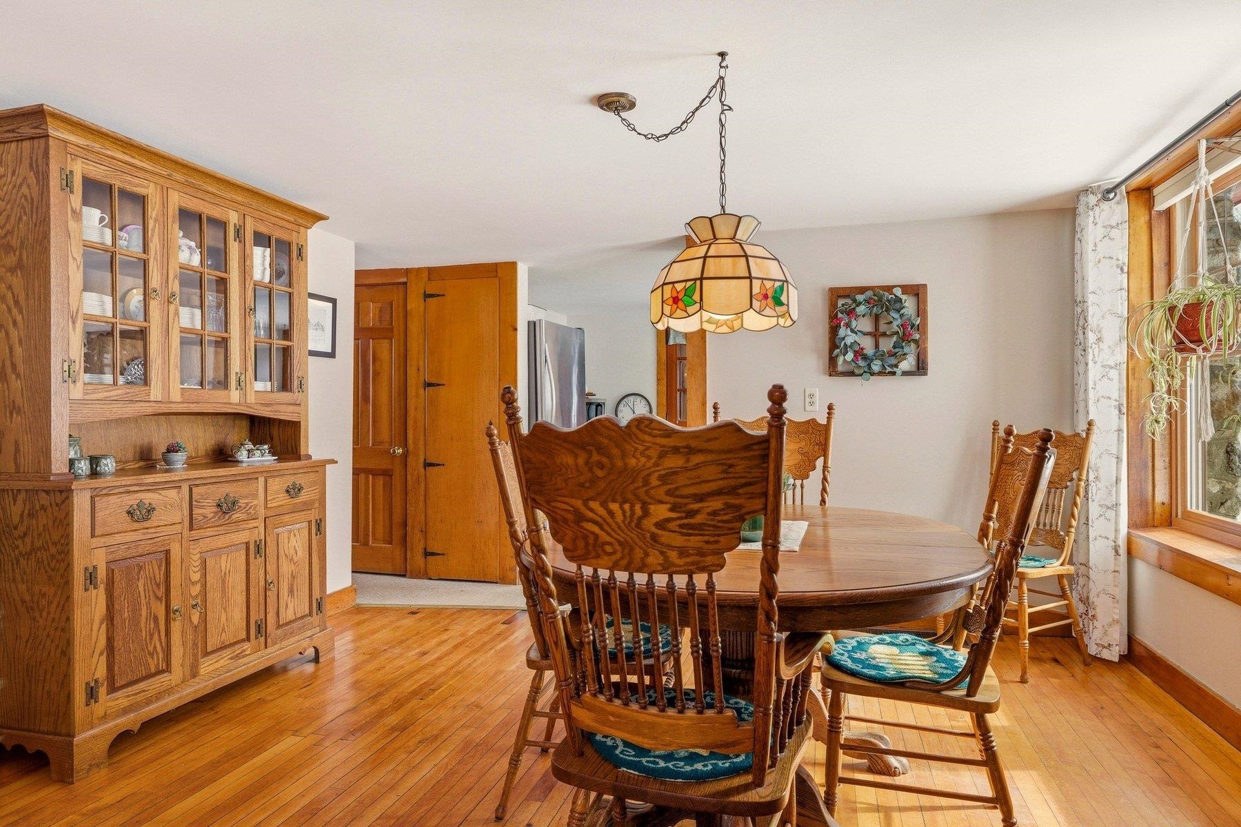 393 High St, Candia, NH 03034